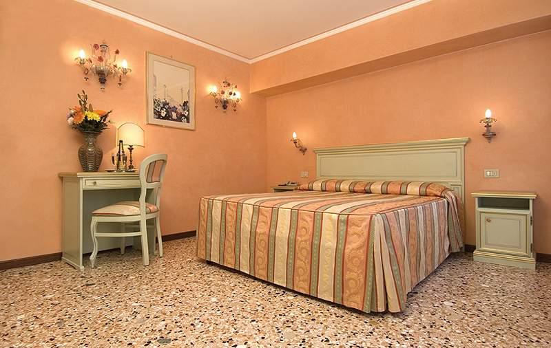 Hotel Firenze — photo 4
