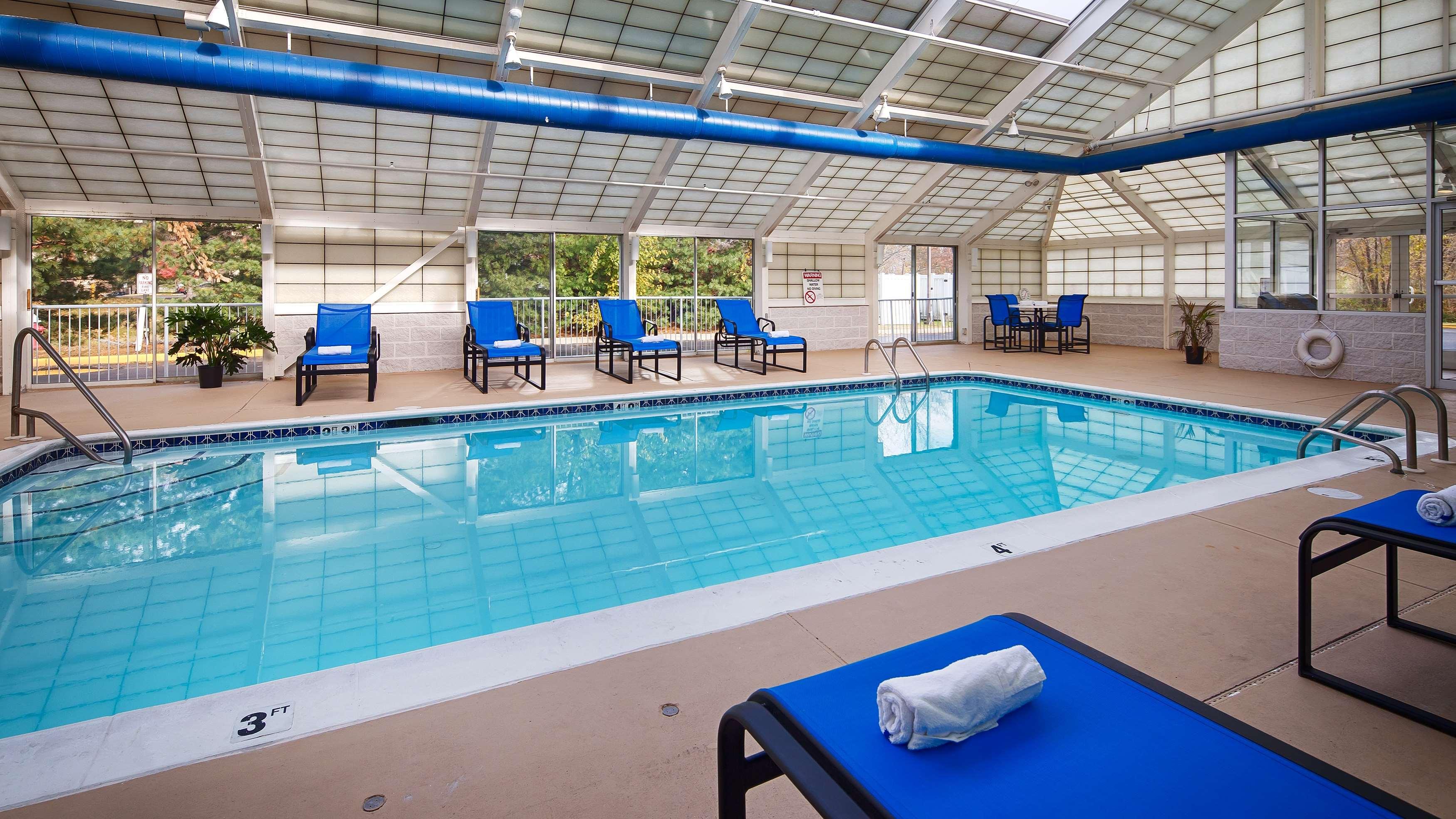 Best Western Burlington Inn — photo 4