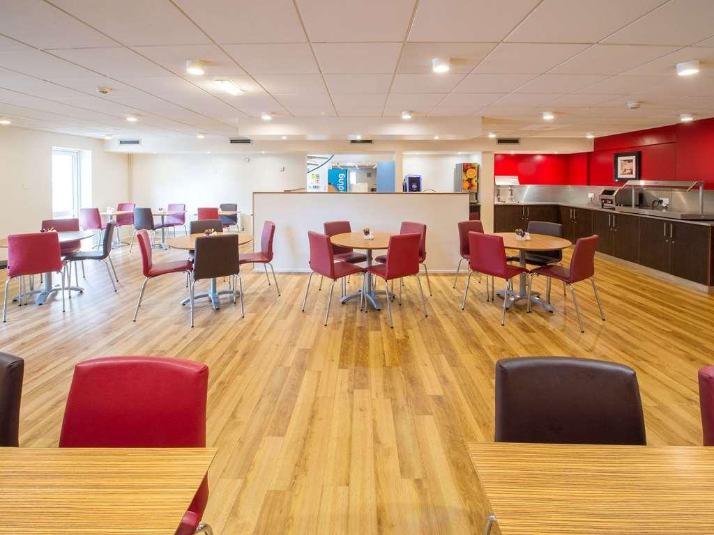 Travelodge Manchester Sportcity — photo 5