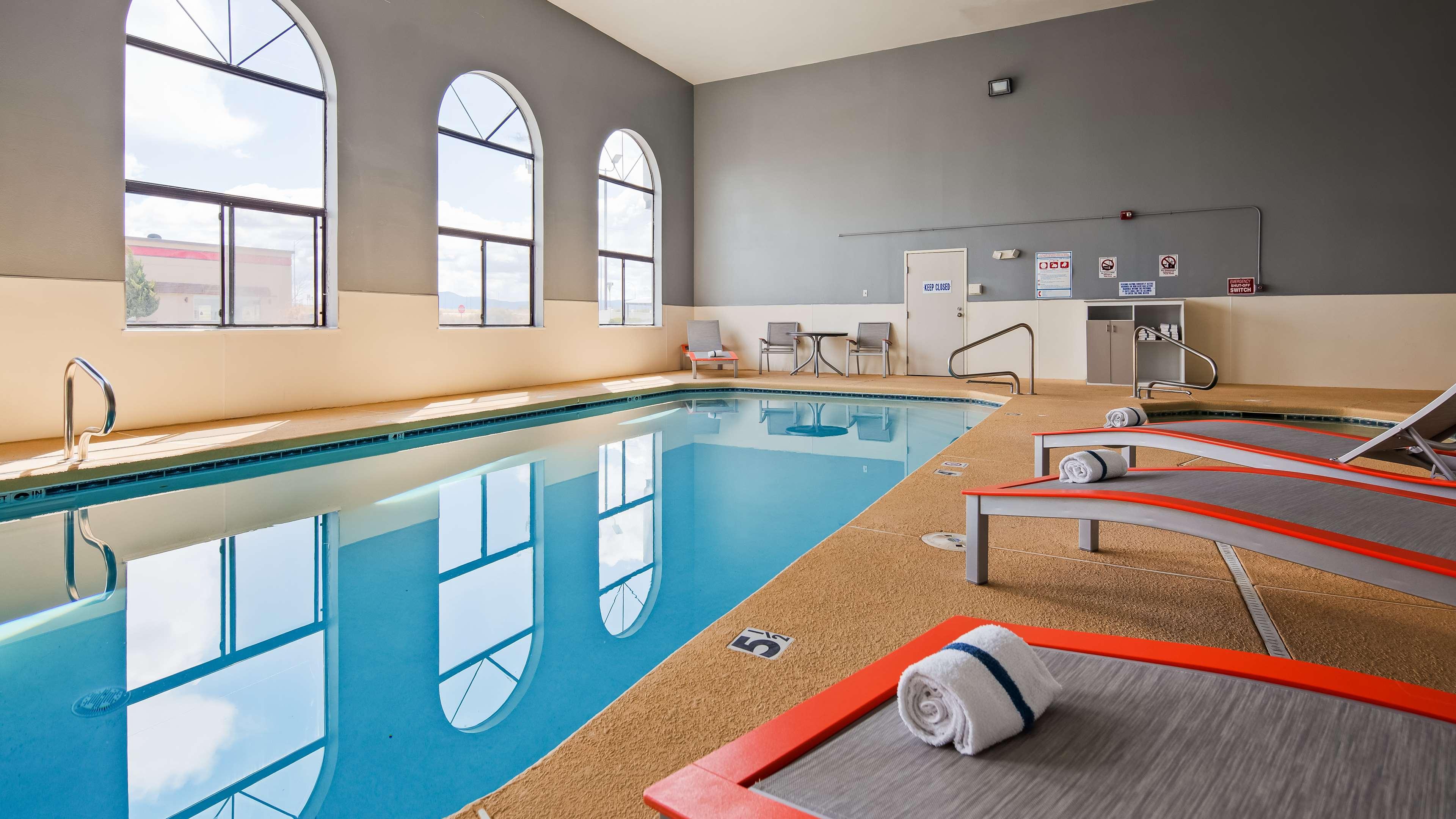 SureStay Hotel by Best Western Grants — photo 3