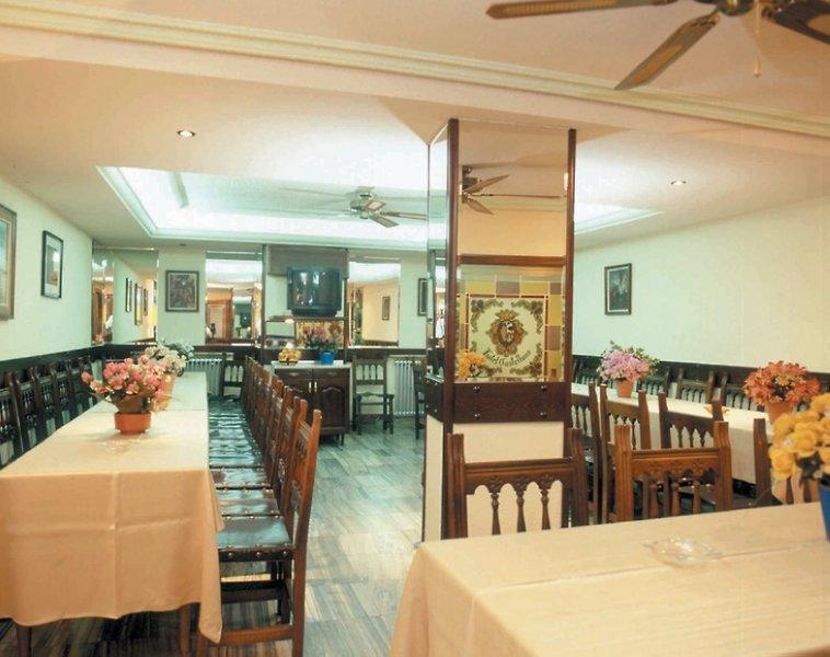Hotel Castellano Centro — photo 3