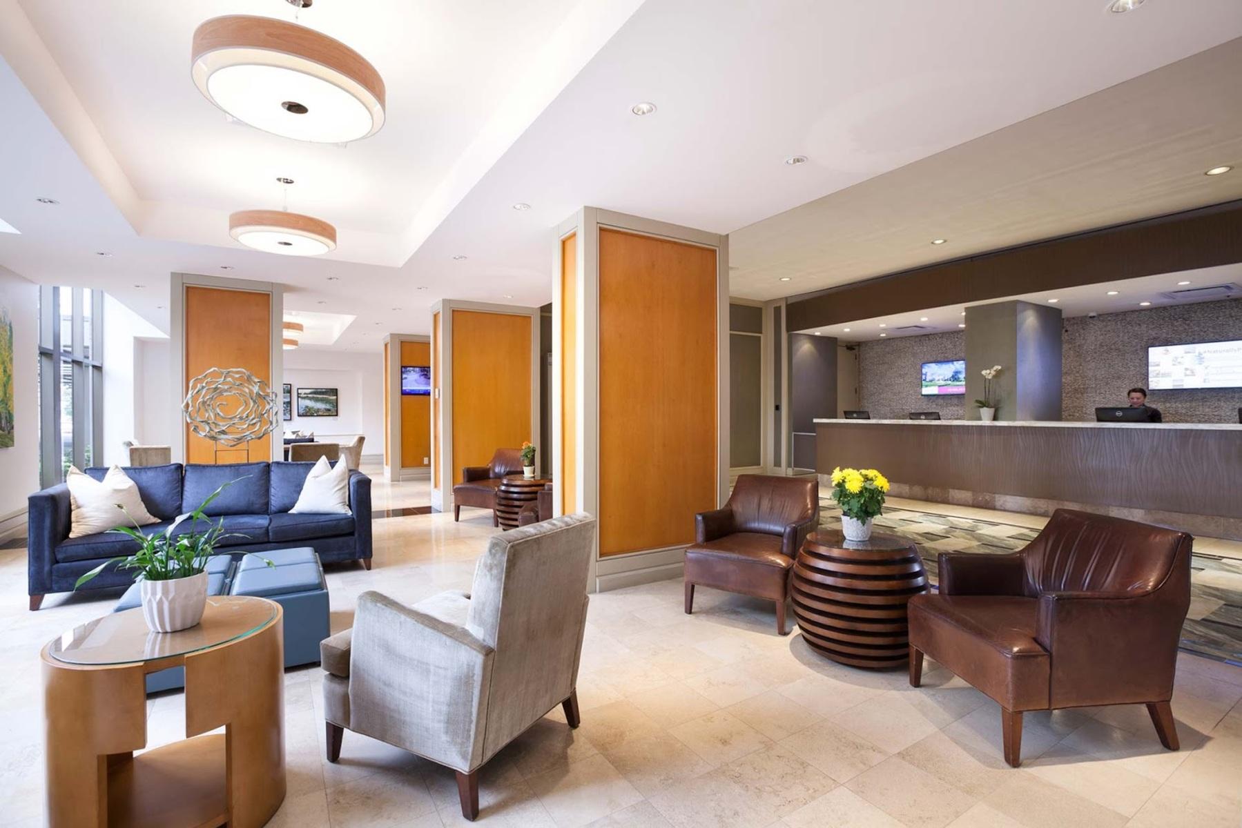 Pacific Gateway Hotel at Vancouver Airport — photo 5