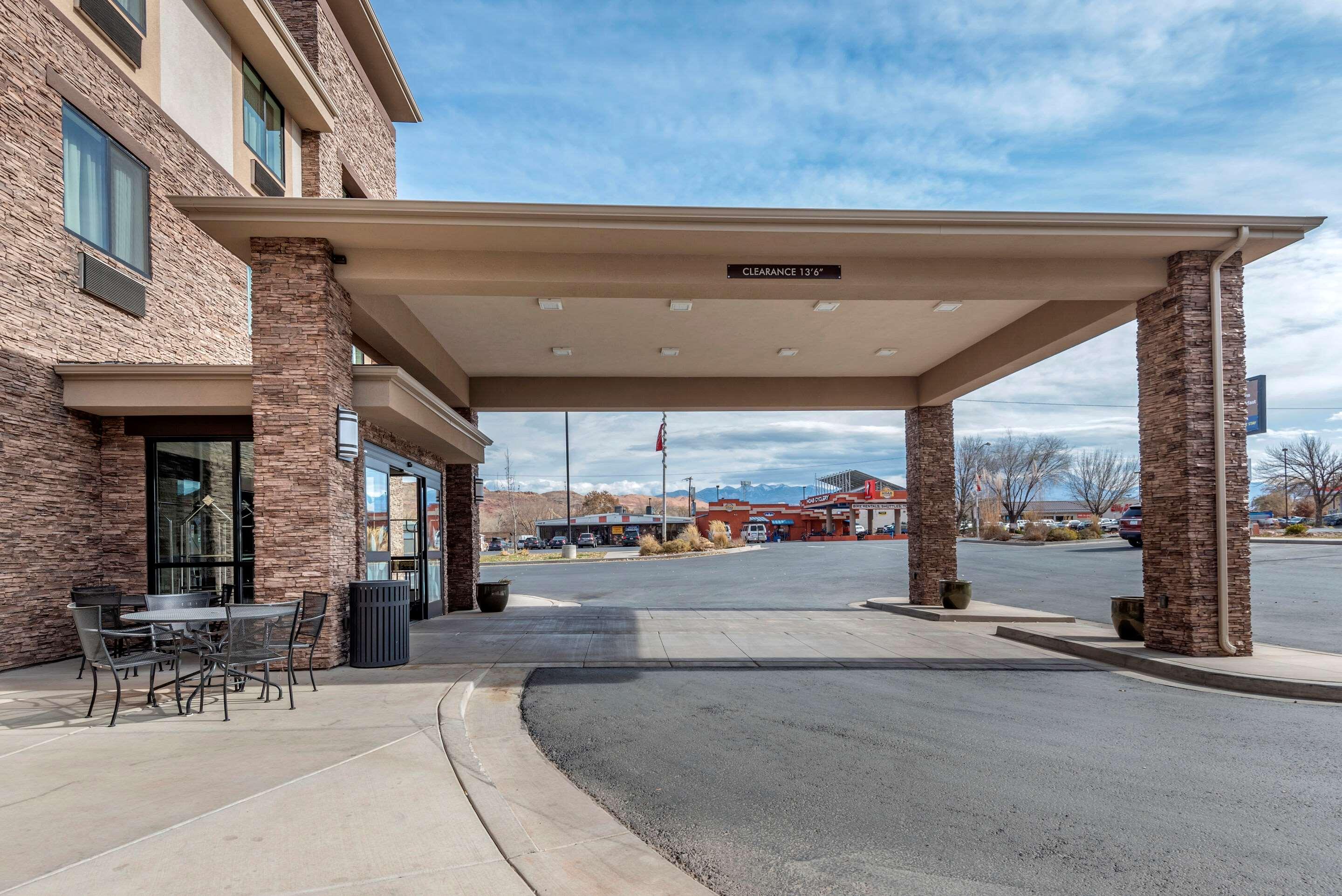 MainStay Suites Moab Near Arches National Park — photo 4