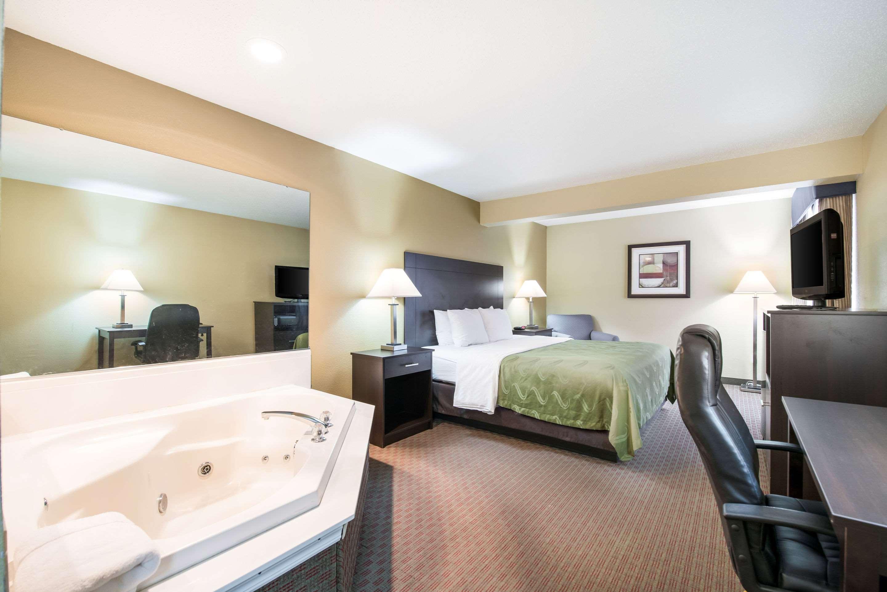 Quality Inn & Suites Menomonie — photo 4