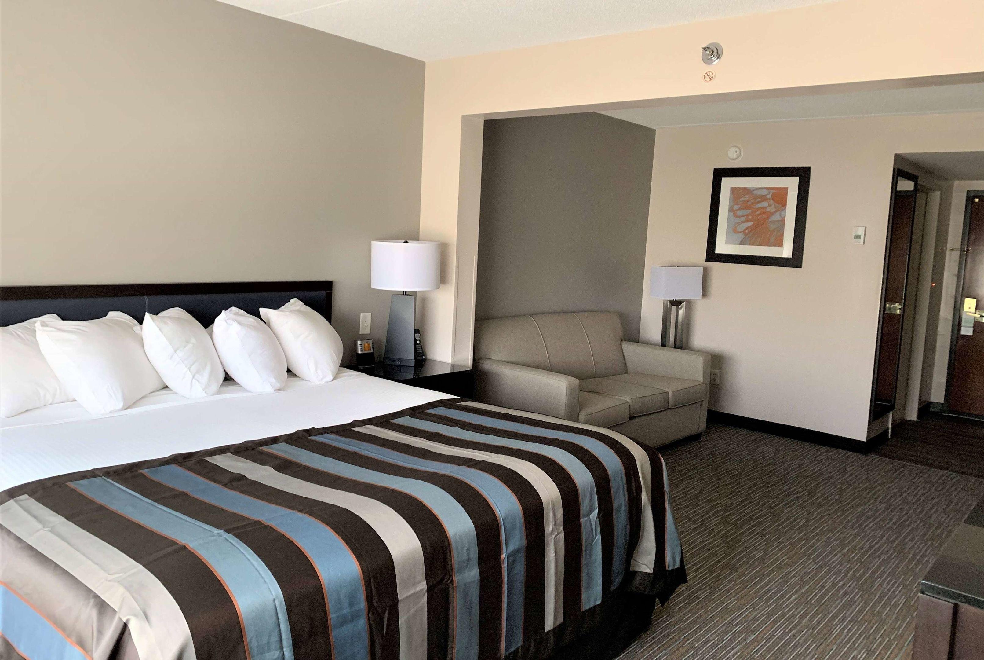 Wingate by Wyndham - Wilmington — photo 5