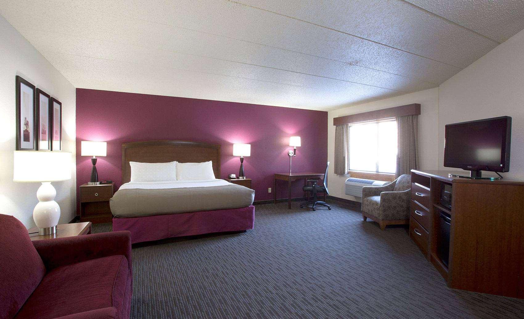 AmericInn by Wyndham Osceola — photo 3