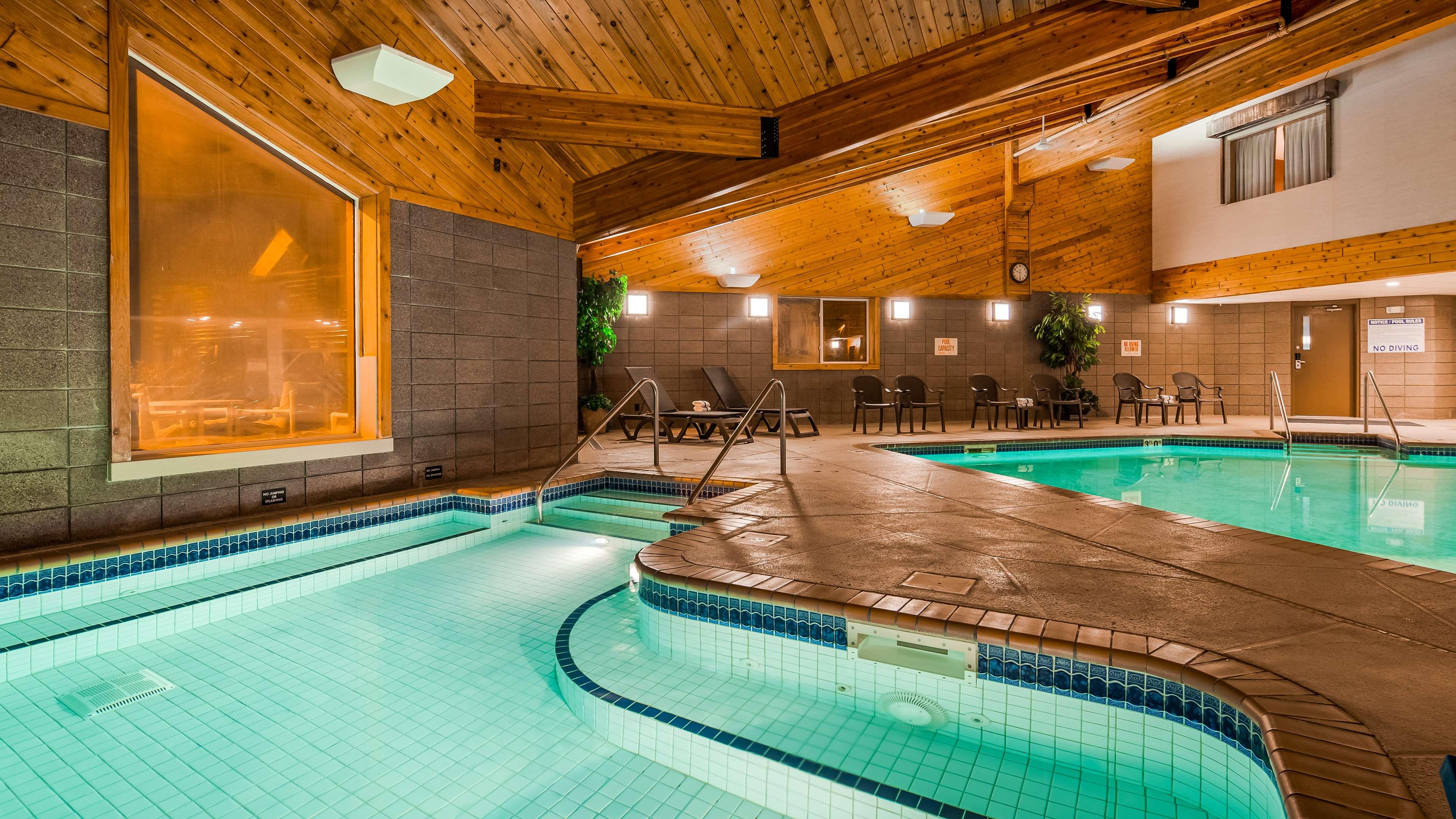 Best Western Northwoods Lodge — photo 4