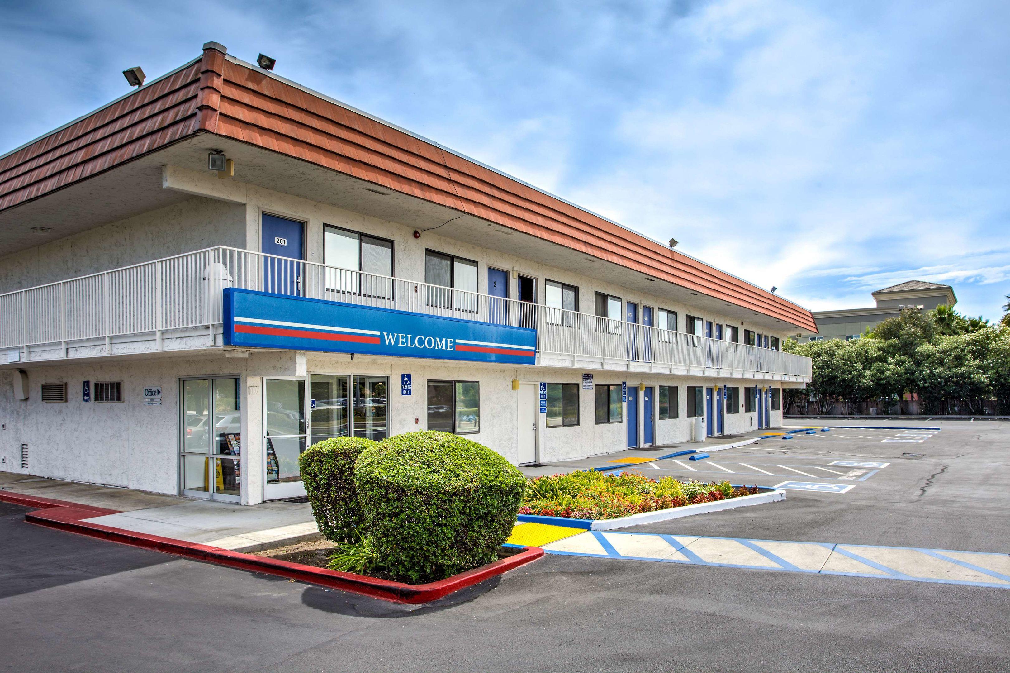 Motel 6 Vacaville — photo 3