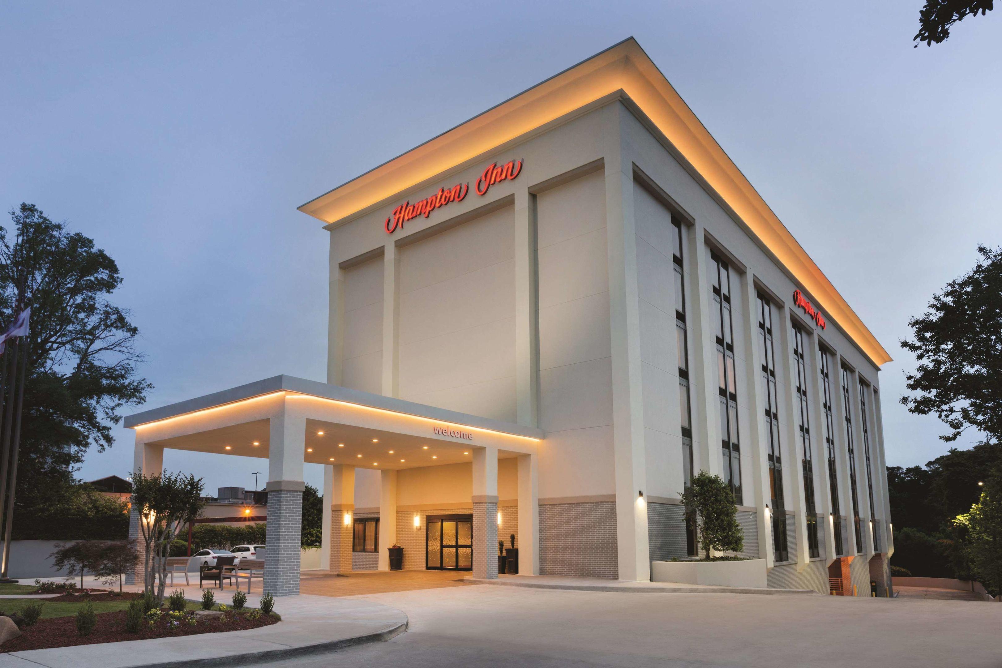 Hampton Inn Atlanta Buckhead — photo 4