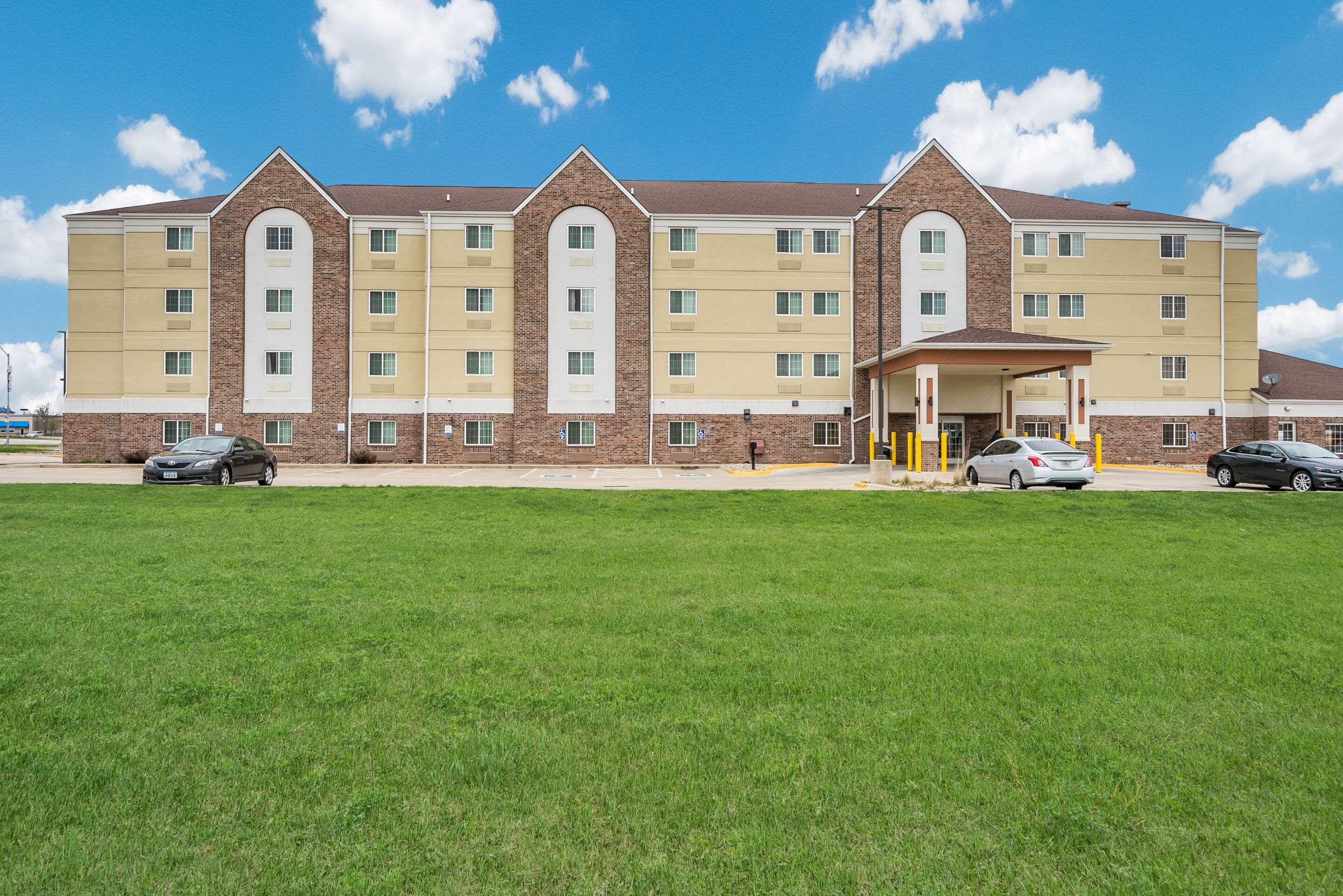 Quality Inn & Suites — photo 3
