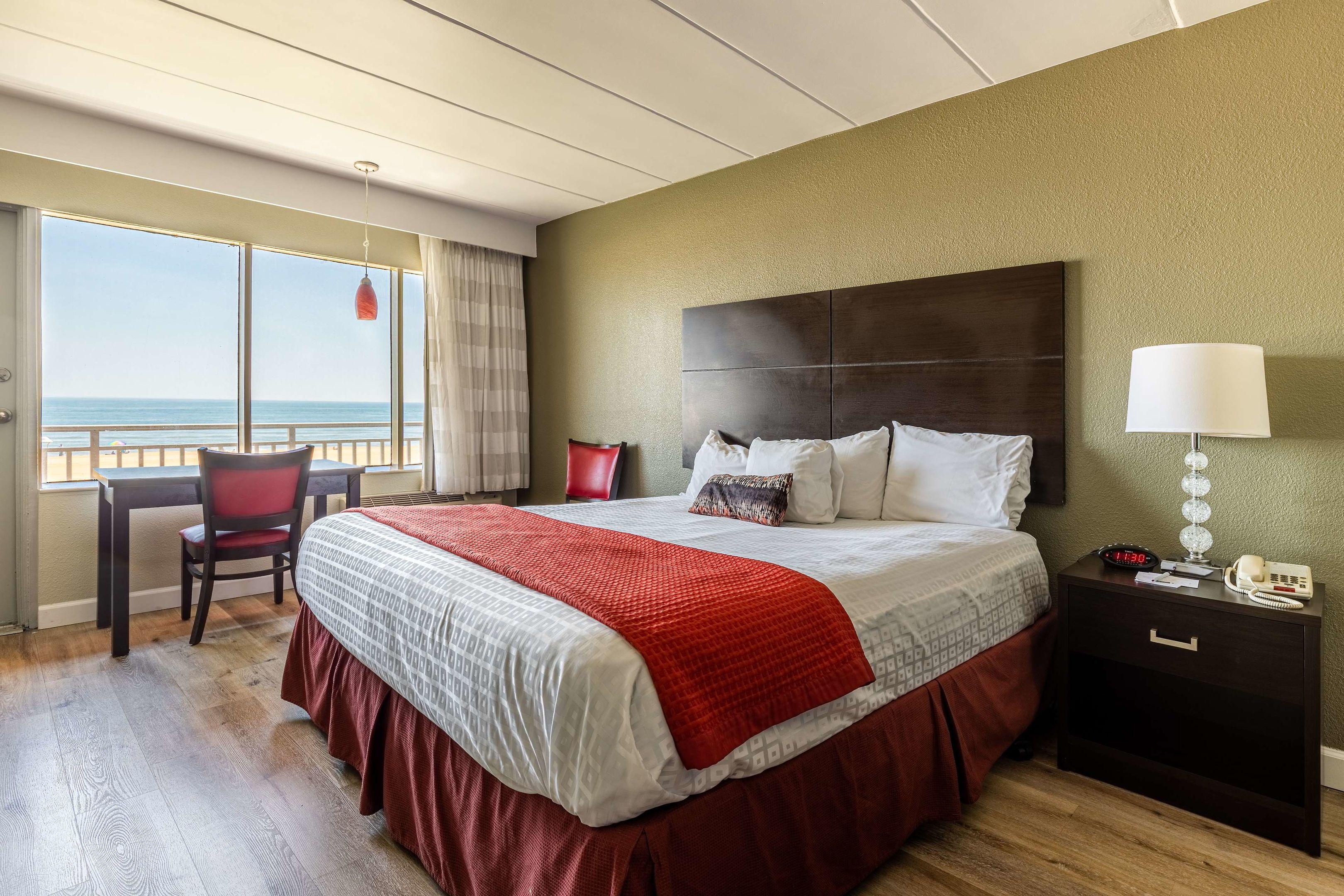 Best Western Plus Sandcastle Beachfront Hotel — photo 4