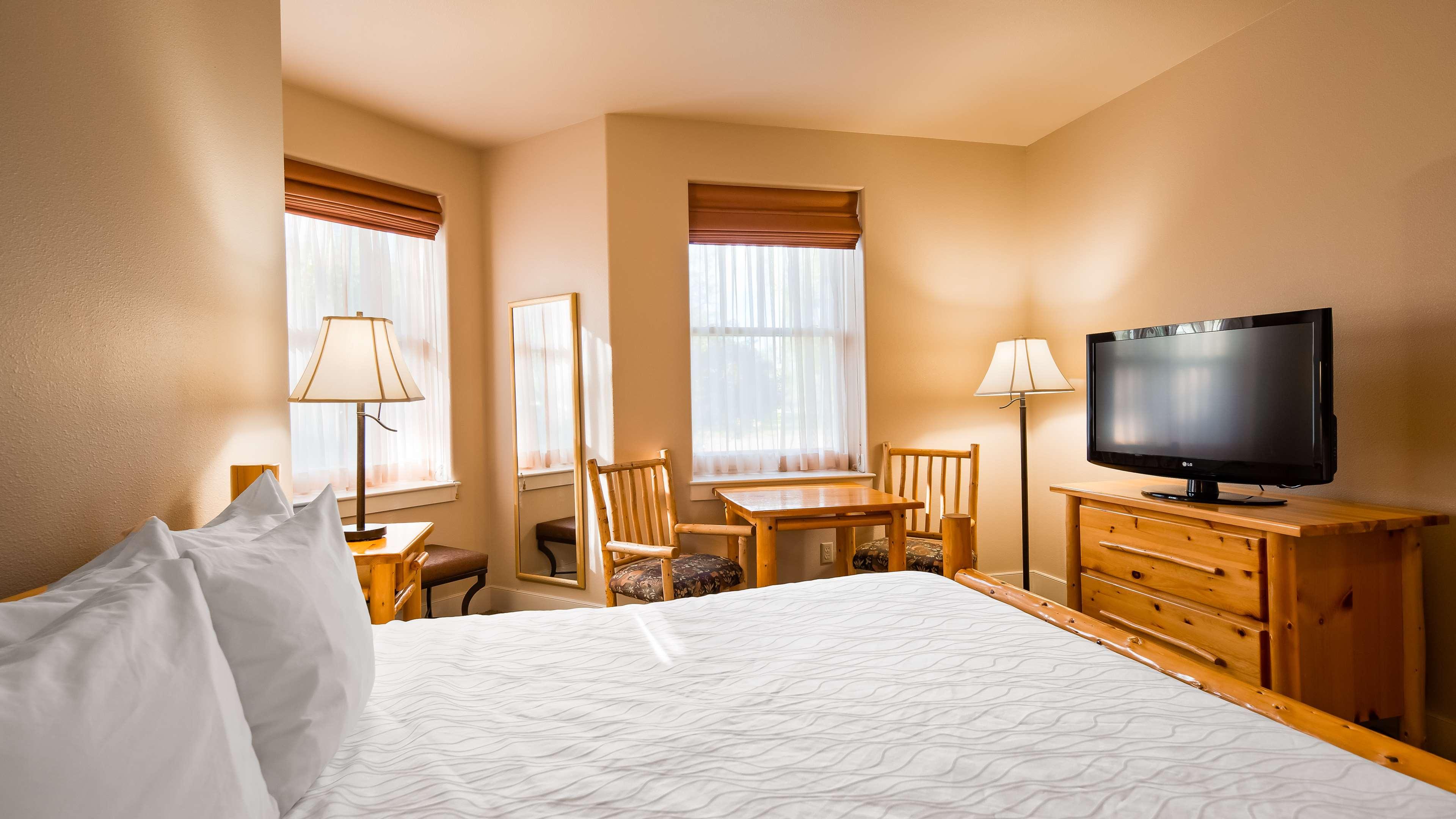 Best Western Plus Plaza Hotel — photo 3