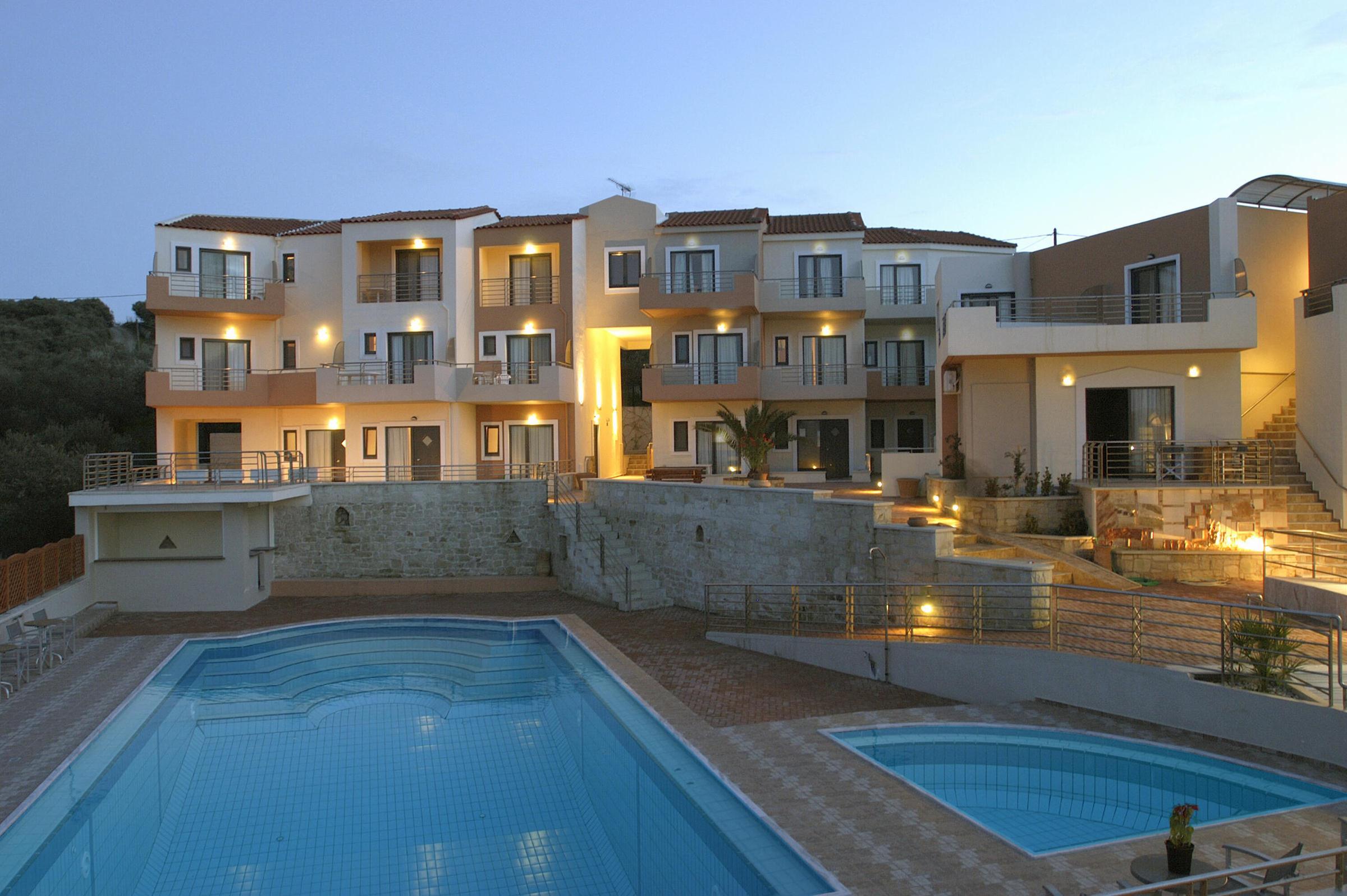 Sunrise Suites — photo 5