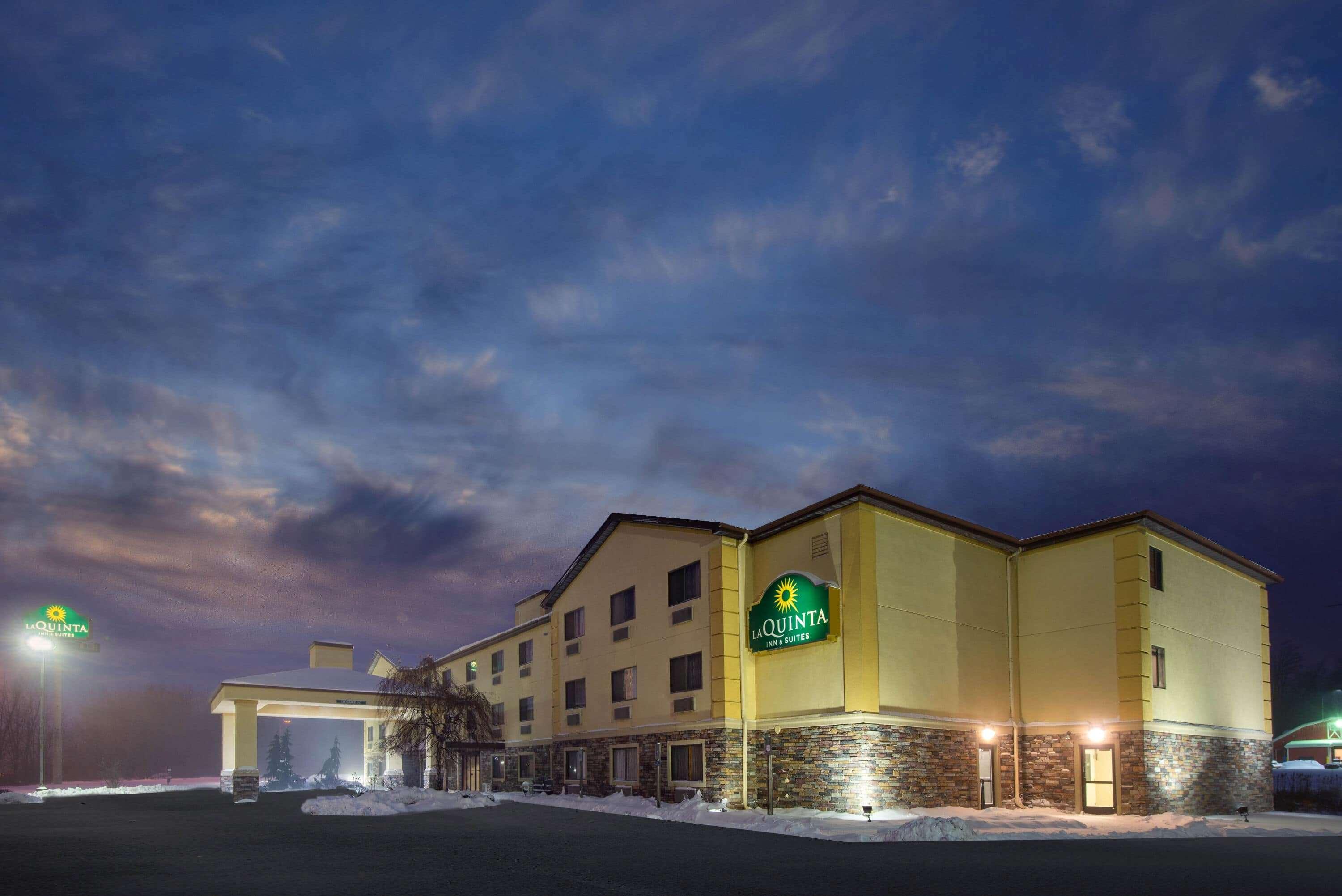 La Quinta Inn & Suites Erie — photo 4
