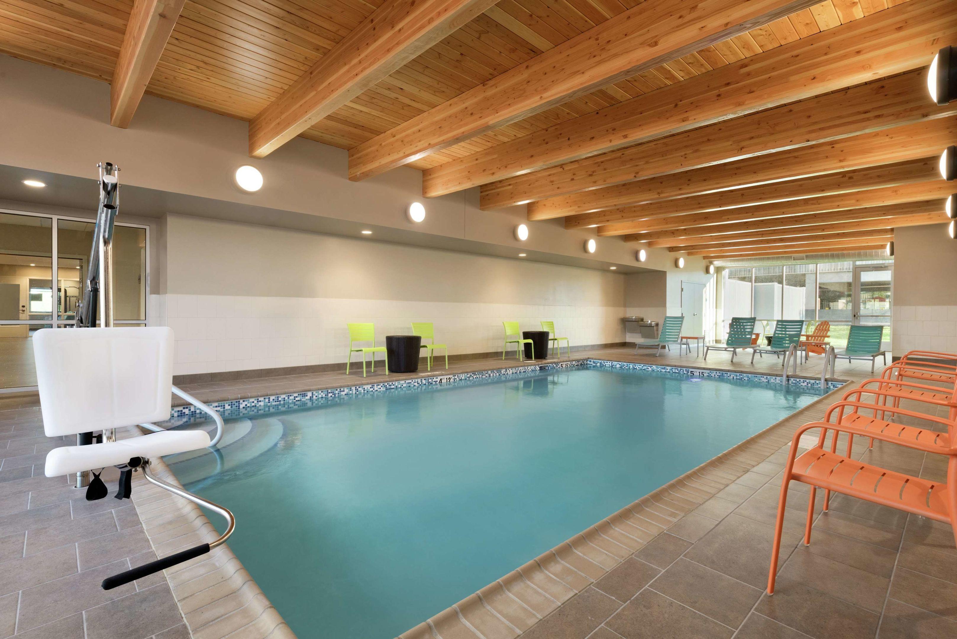 Home2 Suites by Hilton Roseville Minneapolis — photo 4