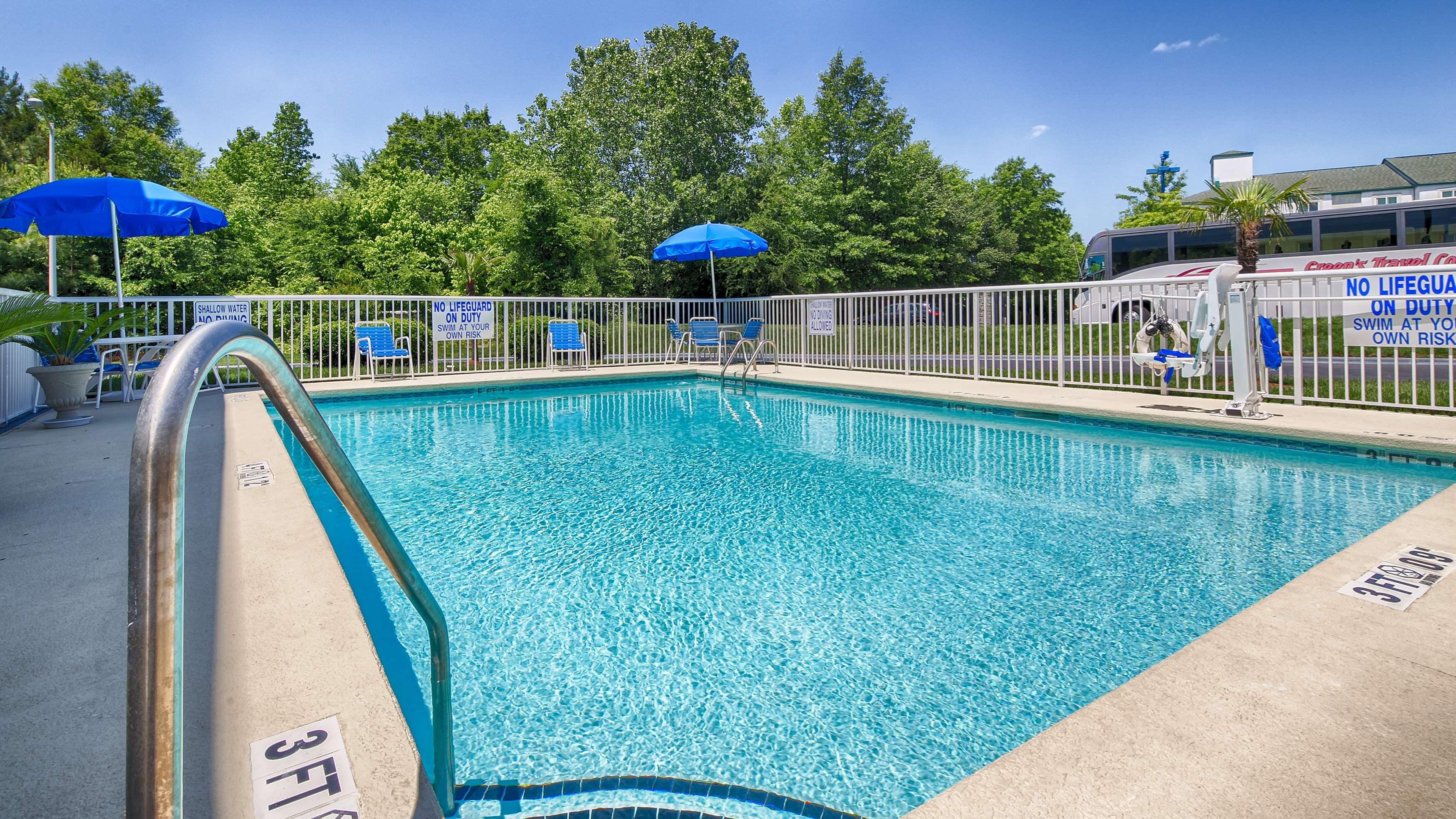 Best Western Carowinds — photo 5