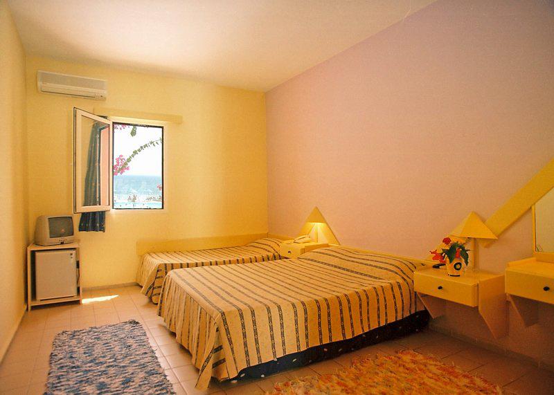 Charm Beach Hotel — photo 5