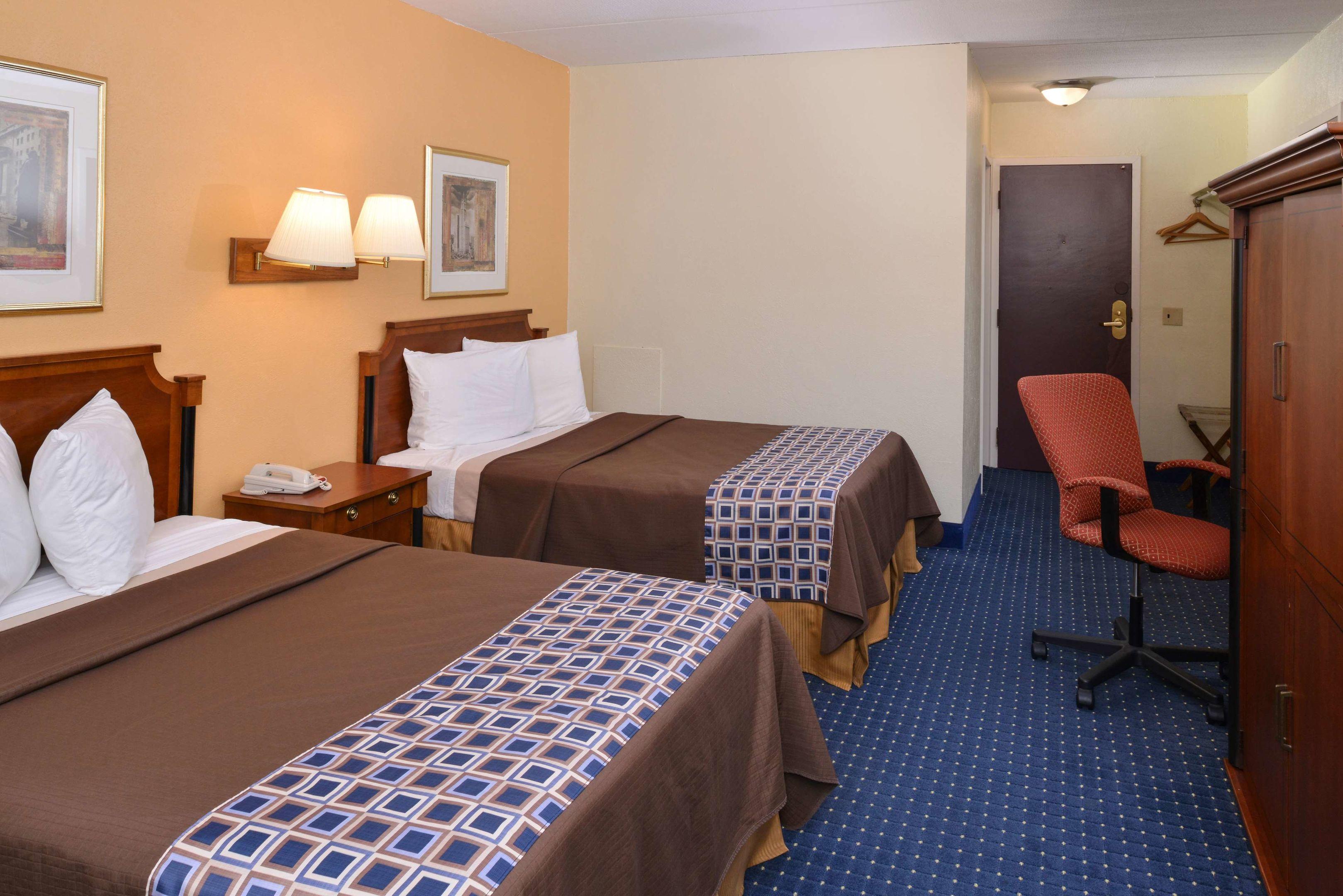 Americas Best Value Inn Geneva — photo 5