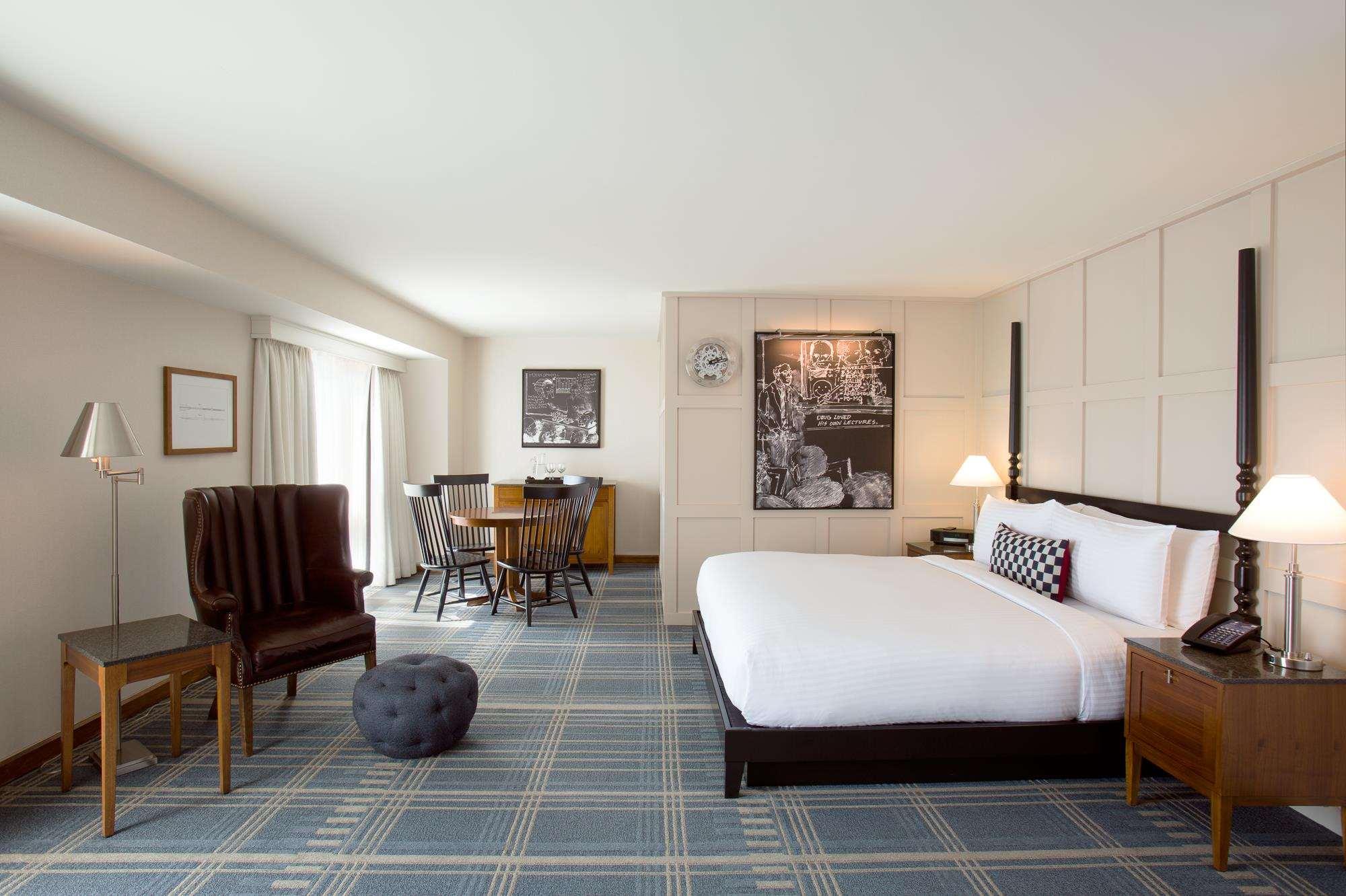 The Charles — photo 4