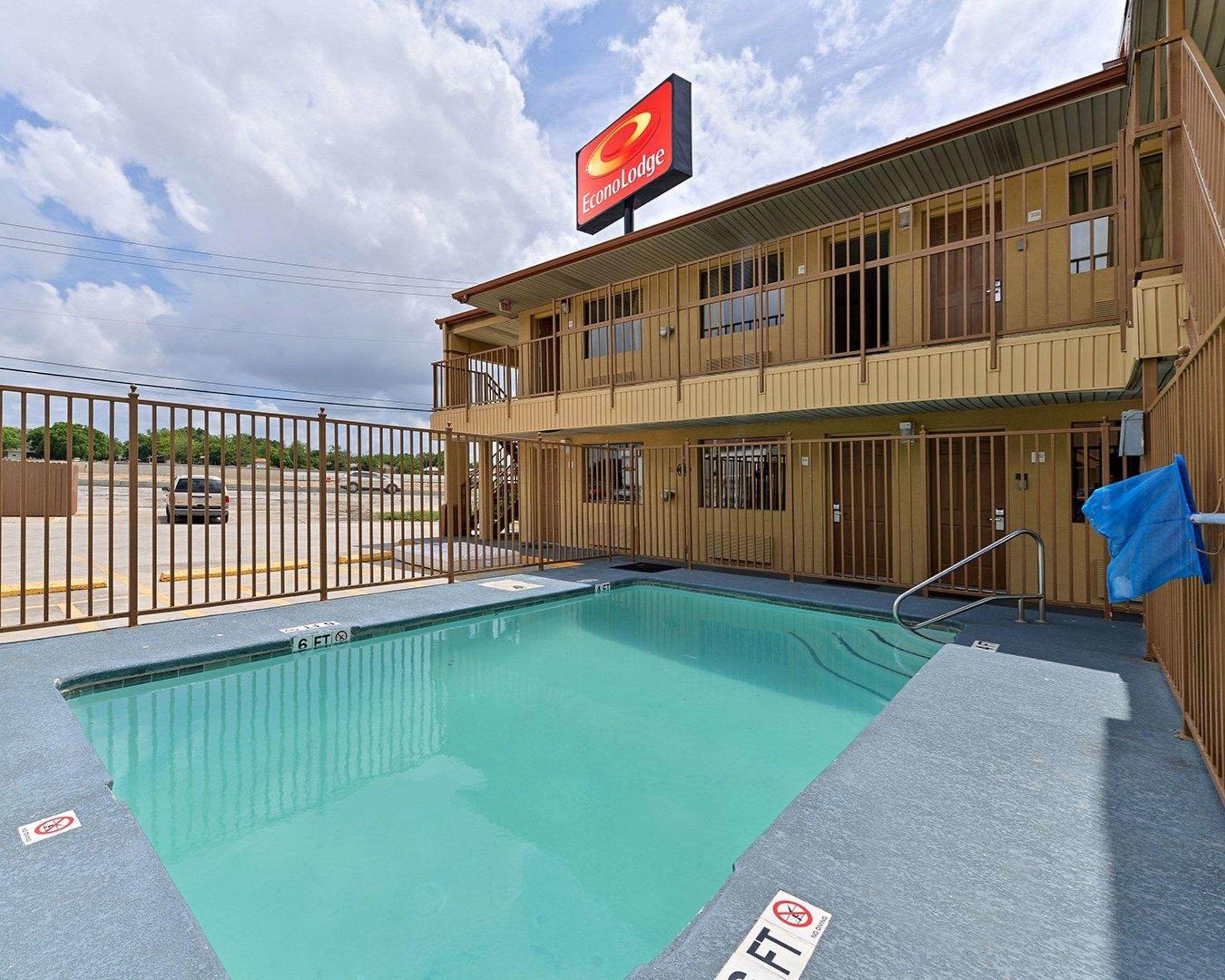 Econo Lodge — photo 4