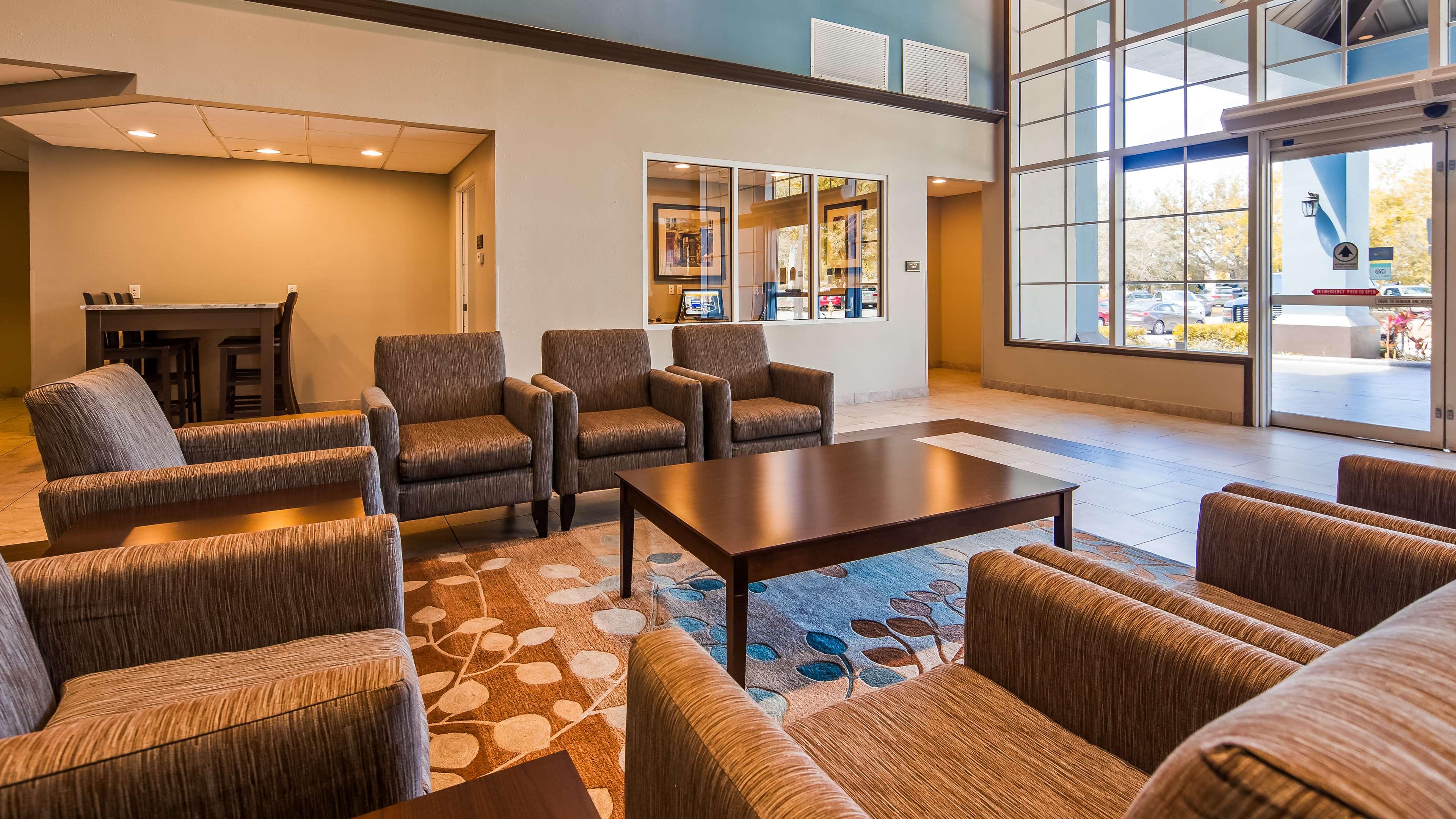 Best Western Naples Plaza Hotel — photo 5
