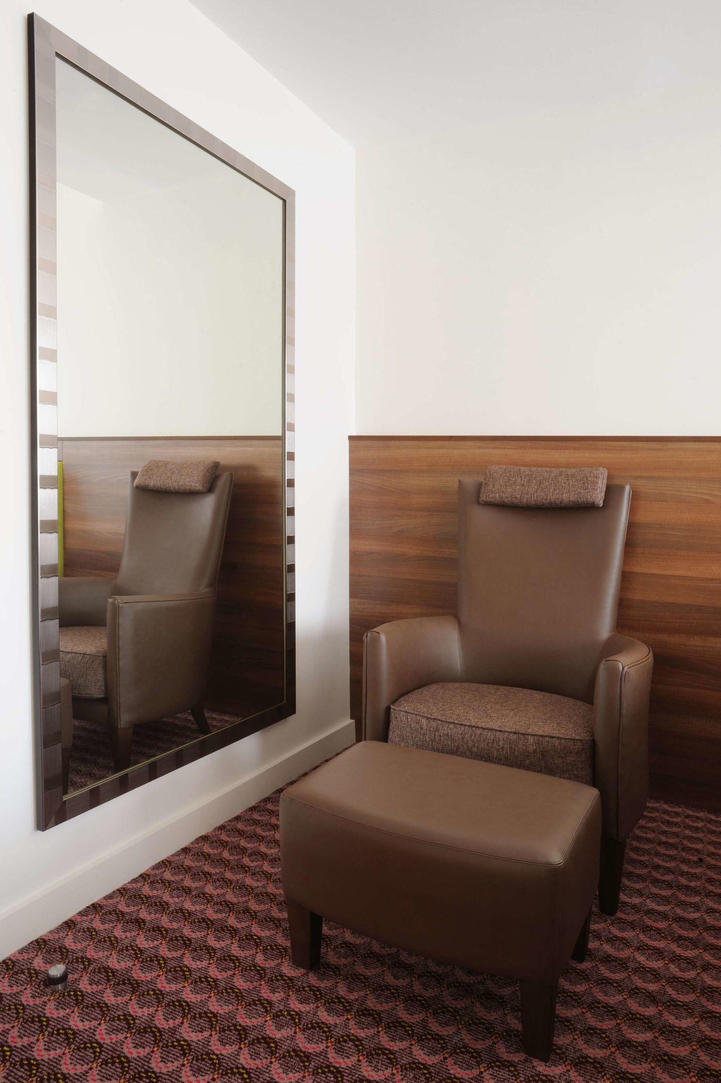 Hampton by Hilton Sheffield — photo 4