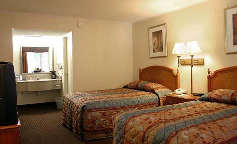 Clarion Inn College Park — photo 4