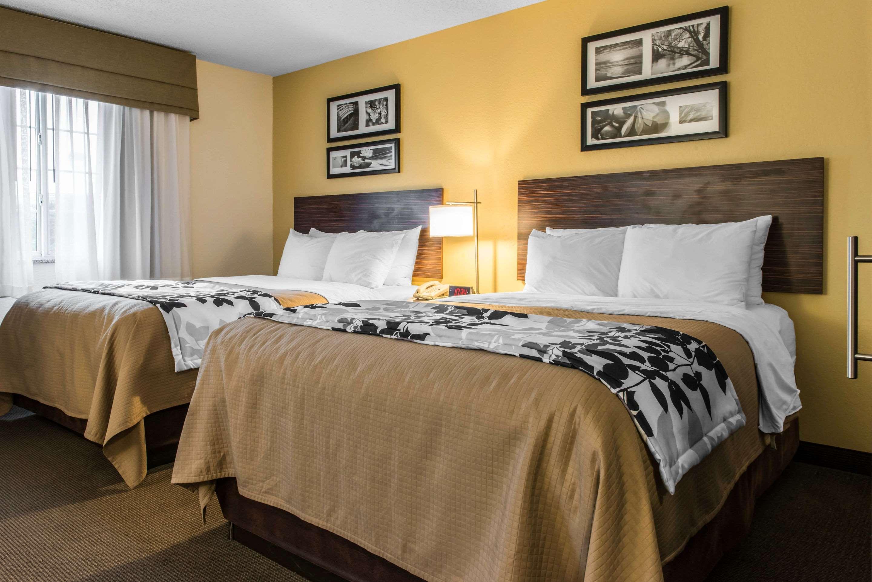 Sleep Inn & Suites — photo 4