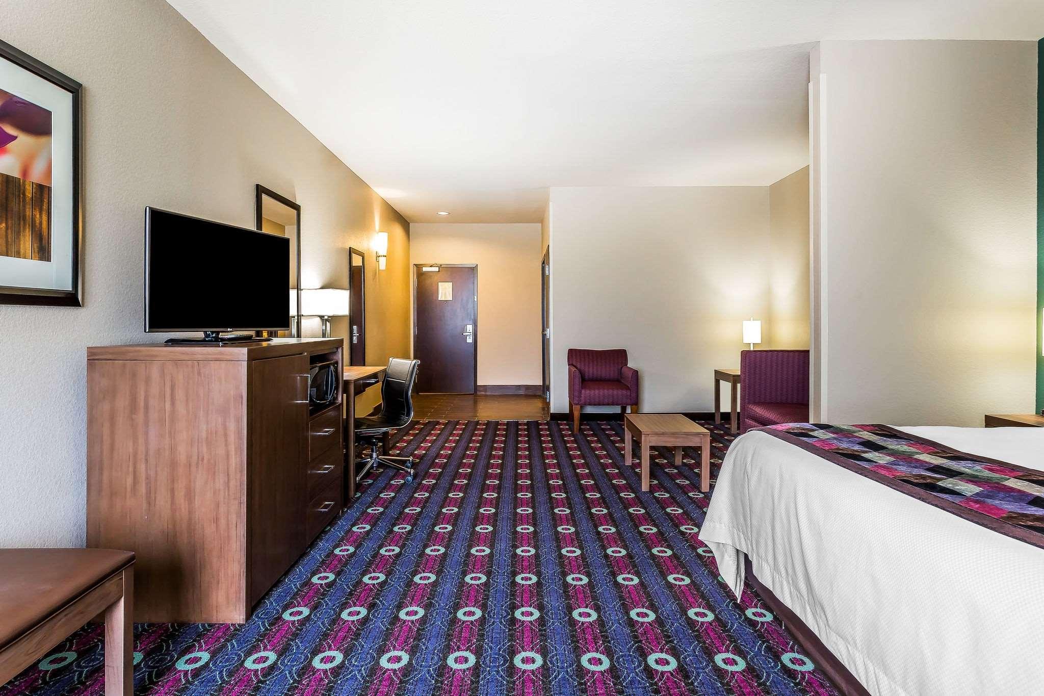 Comfort Inn & Suites Newcastle — photo 4