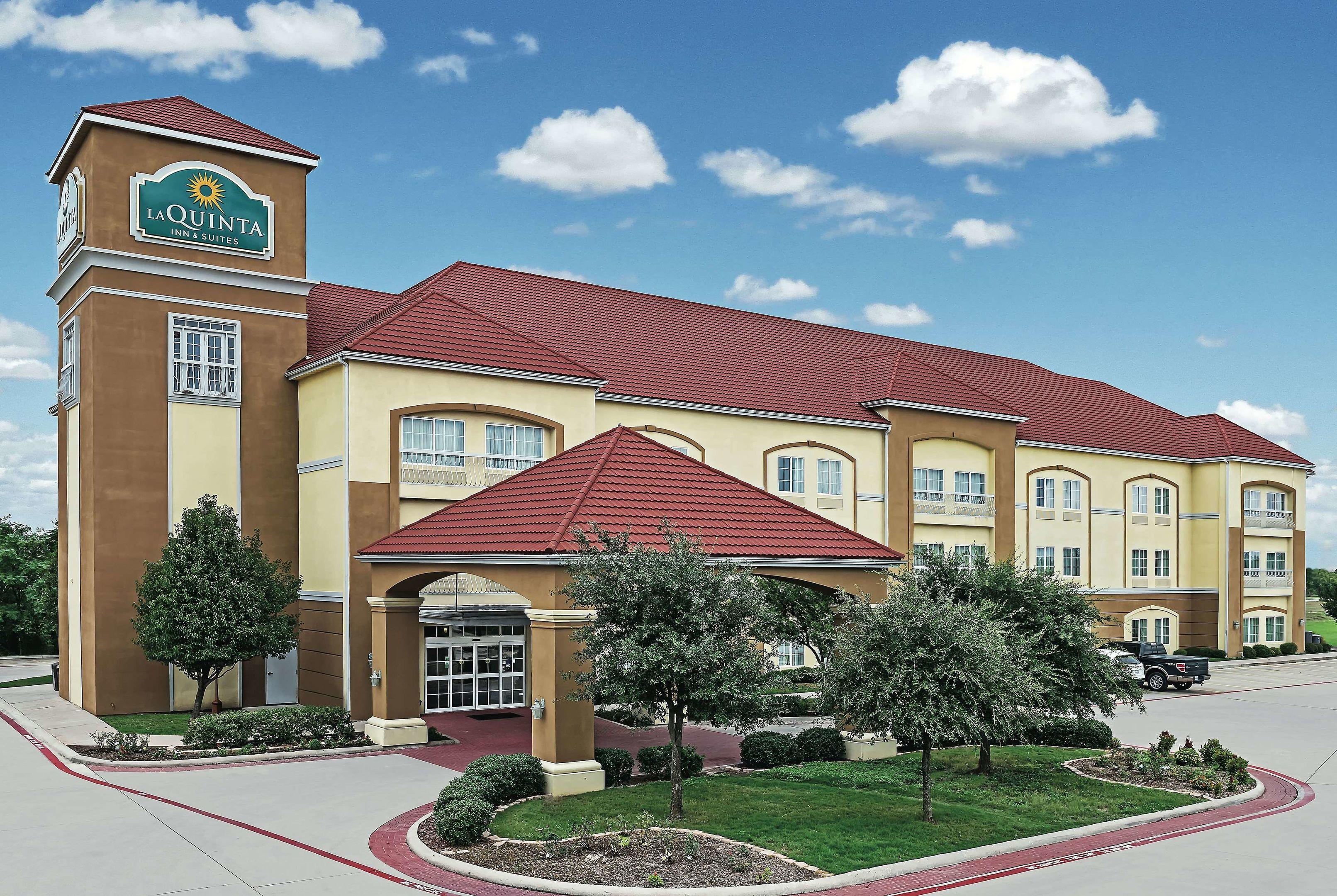 La Quinta Inn & Suites Stephenville — photo 4