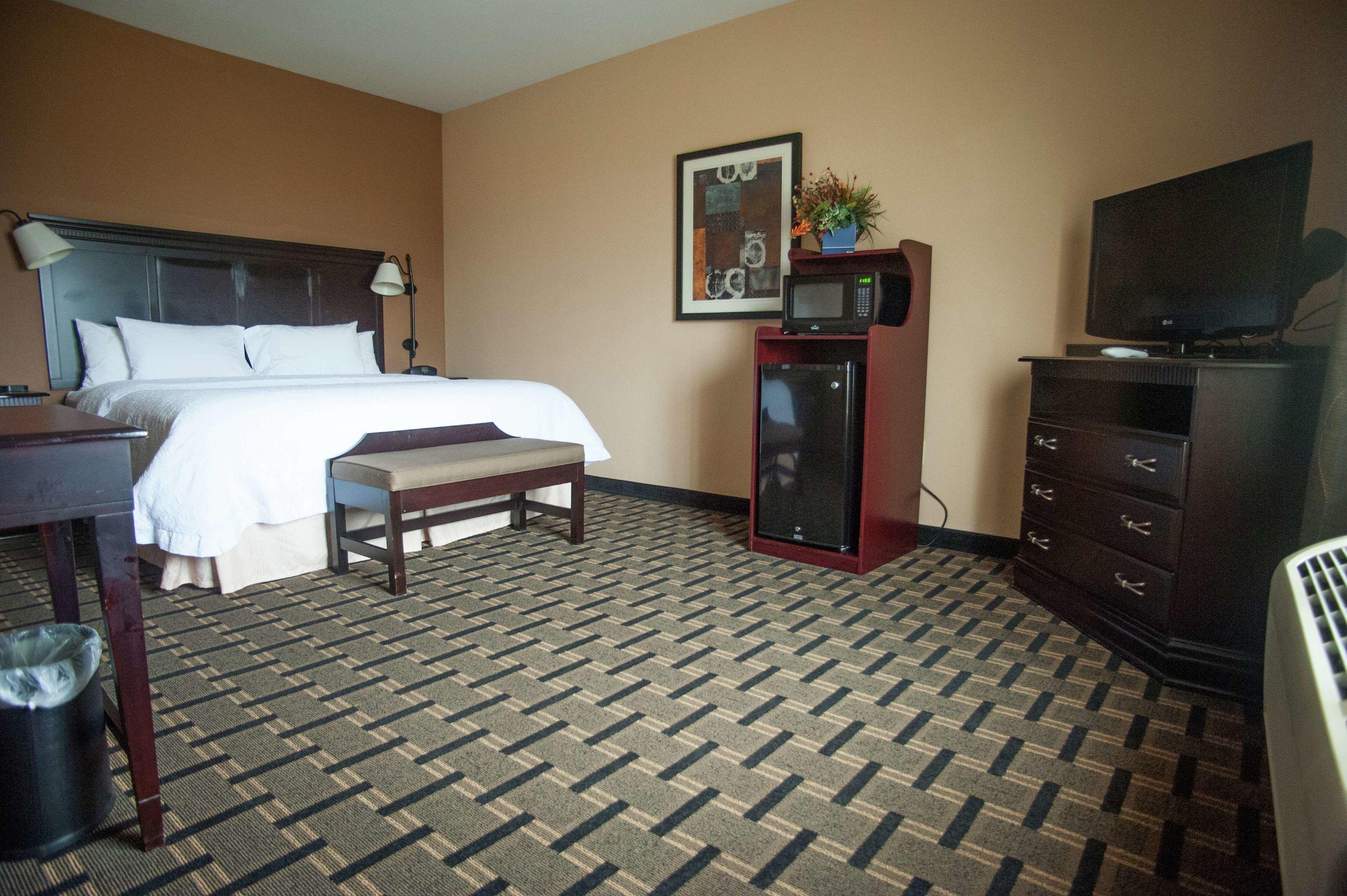 Hampton Inn & Suites Palestine — photo 5