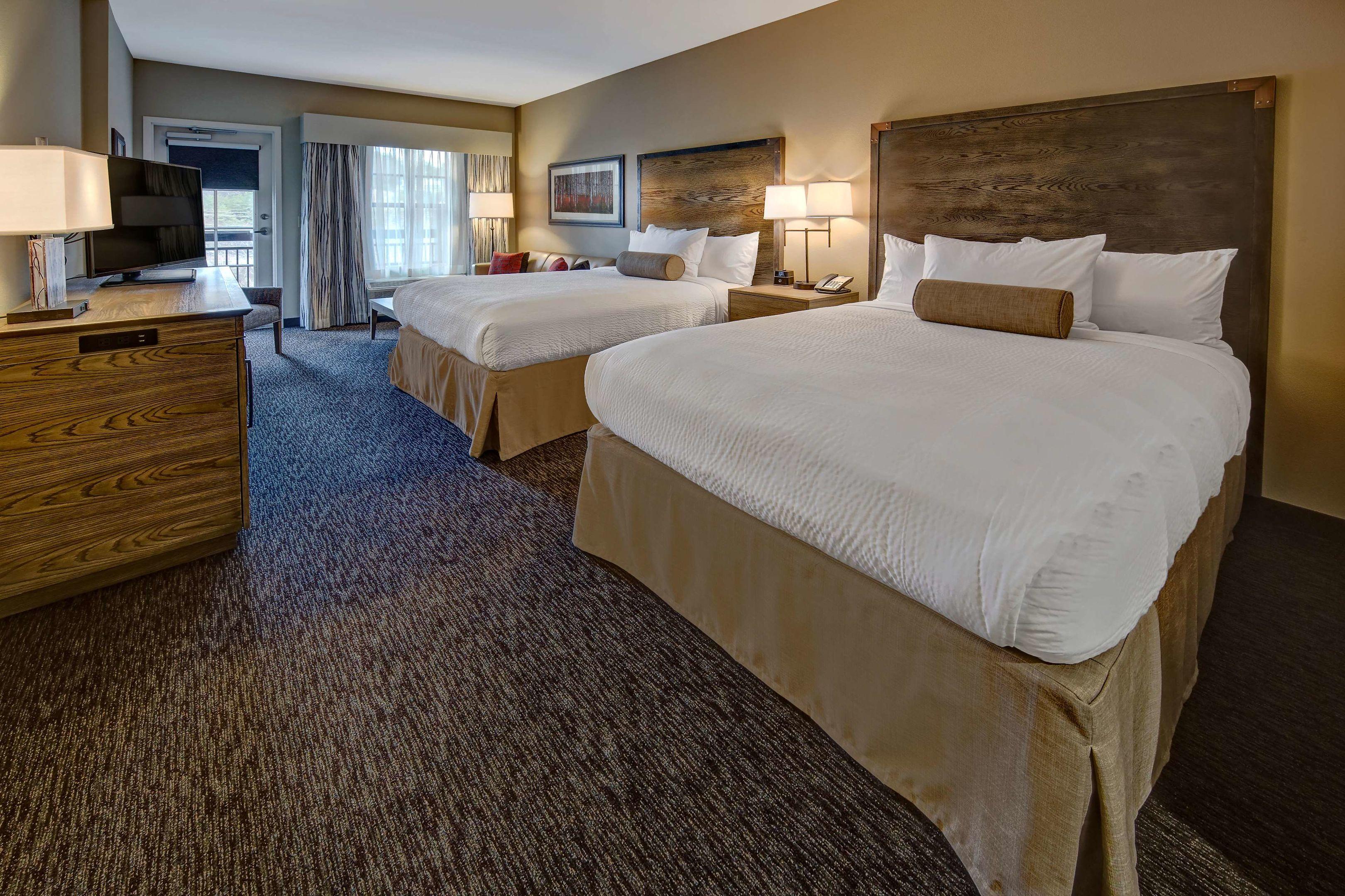 Black Fox Lodge Pigeon Forge, Tapestry Collection by Hilton — photo 5
