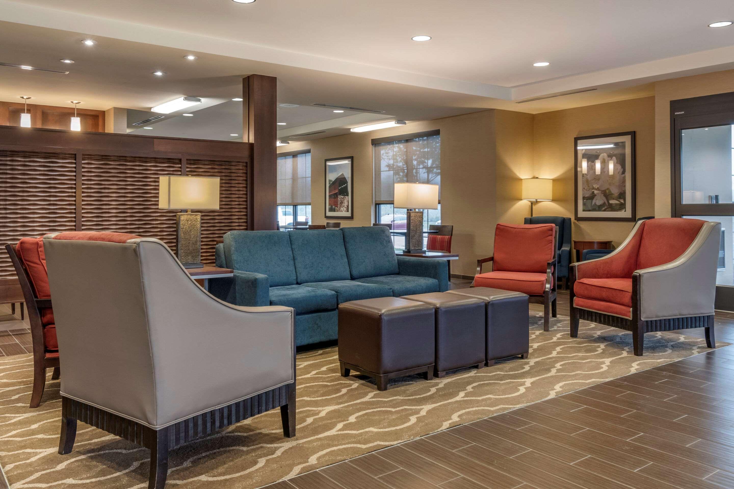 Comfort Inn PA Turnpike - 1-81 — photo 4
