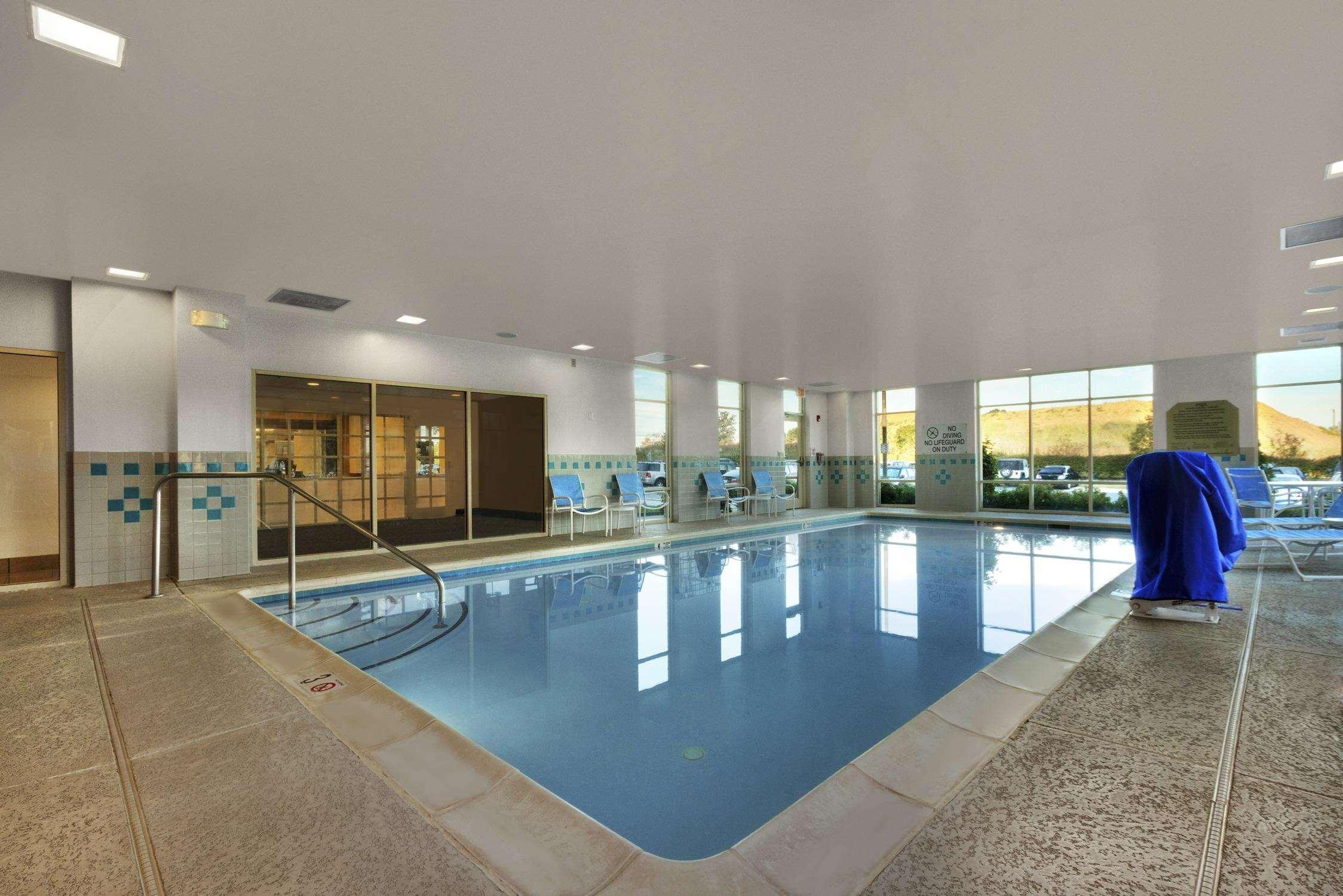 Embassy Suites by Hilton Dulles North/Loudoun — photo 3