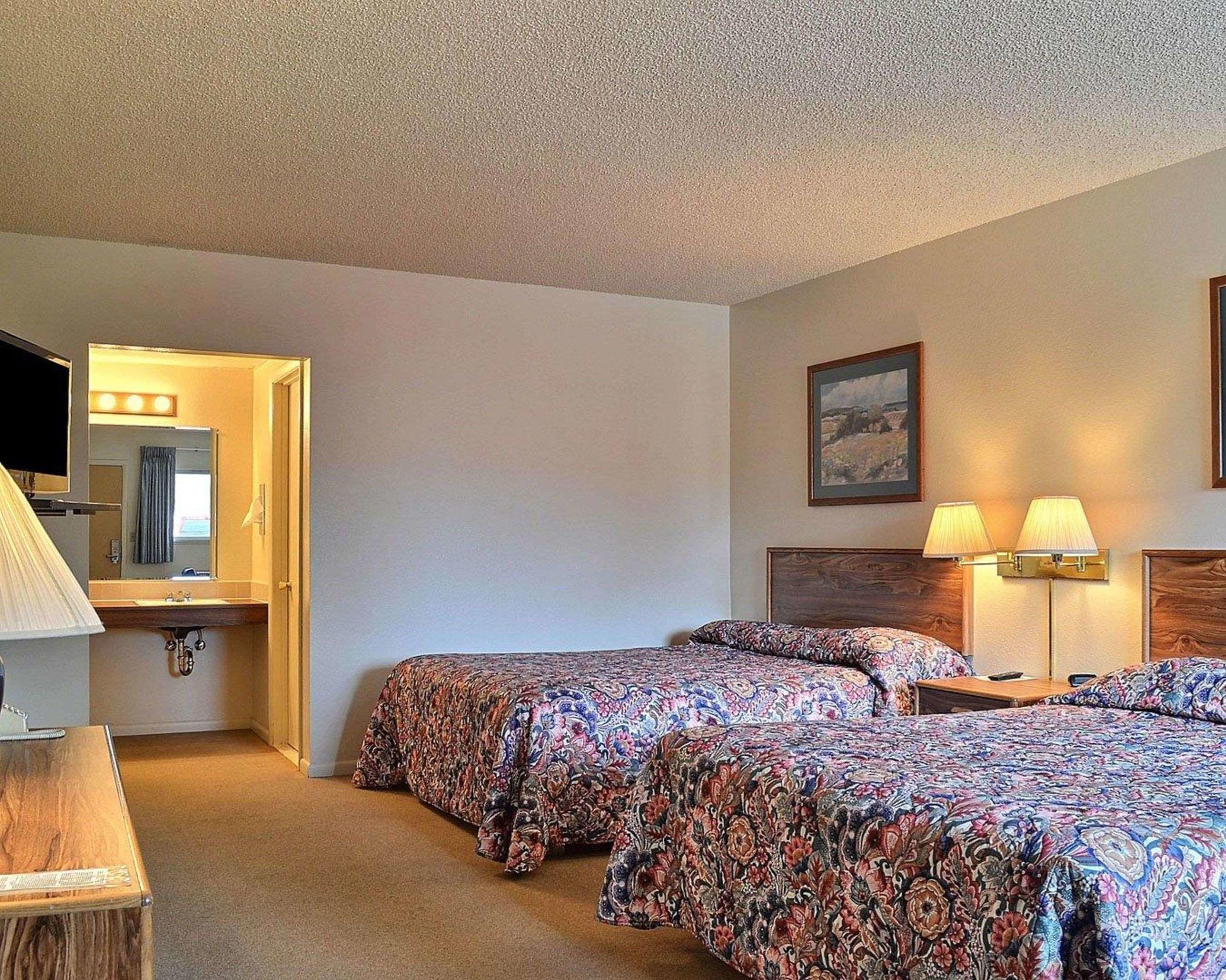Rodeway Inn Cody — photo 4