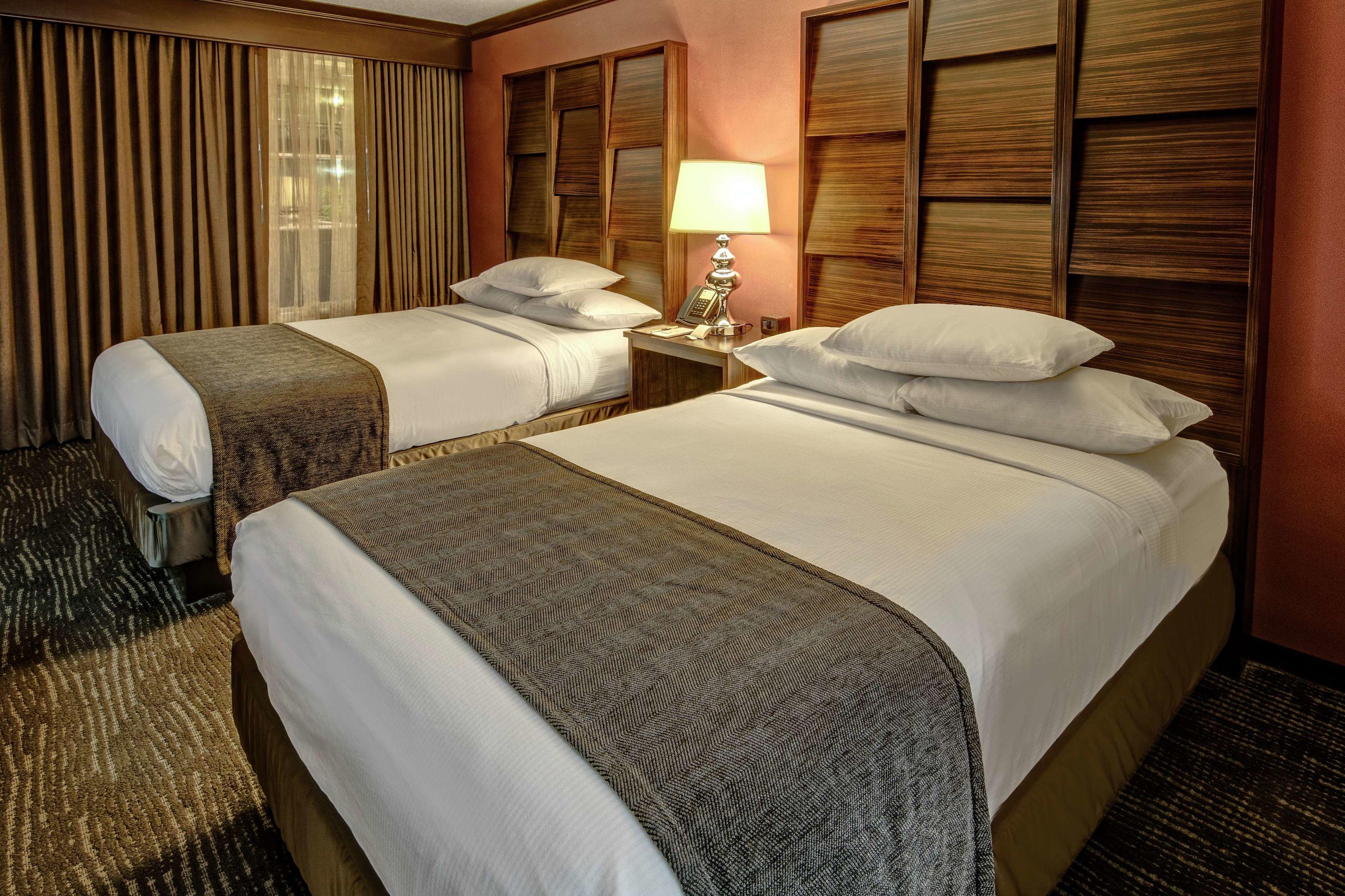 DoubleTree by Hilton Hotel Decatur Riverfront — photo 4