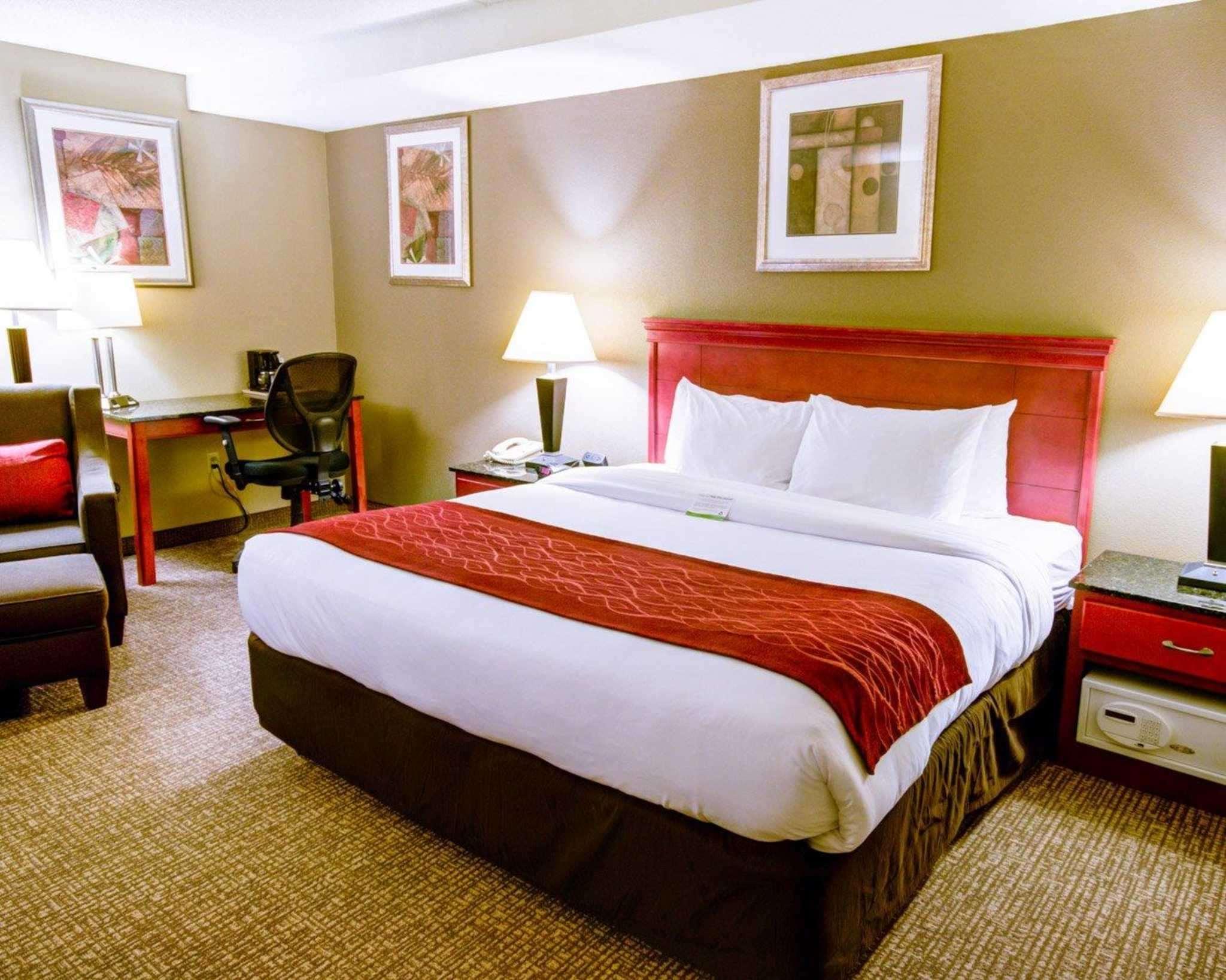 Comfort Inn — photo 5