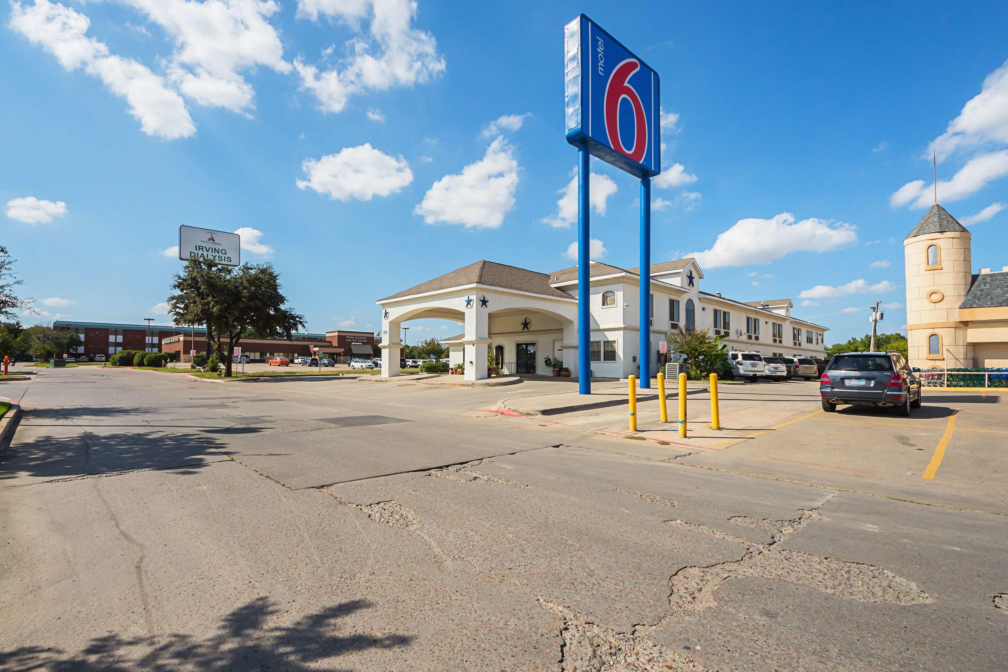 Motel 6 Dallas - DFW Airport South — photo 5
