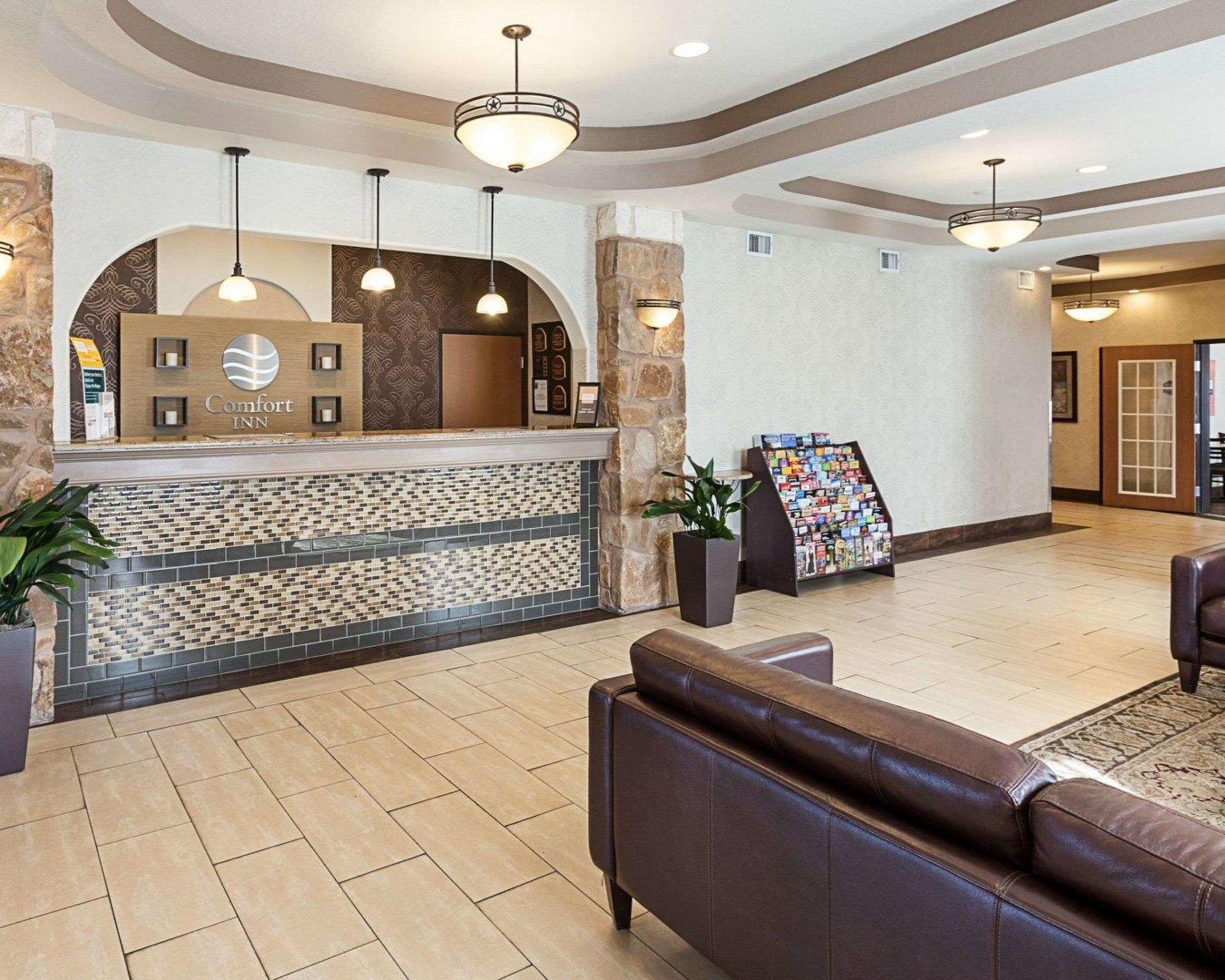 Comfort Inn Near Seaworld — photo 5