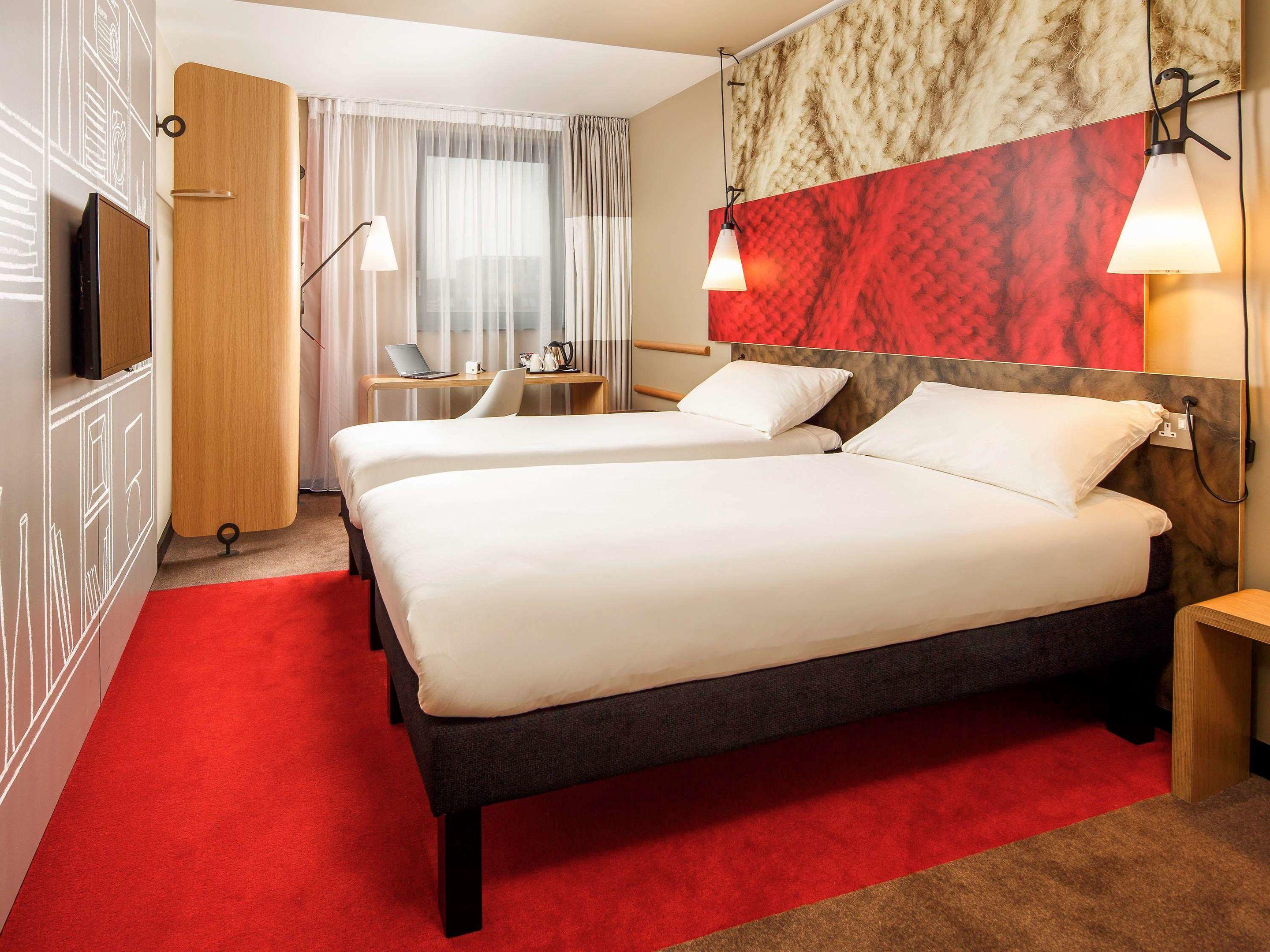 ibis London Docklands Canary Wharf Hotel — photo 4