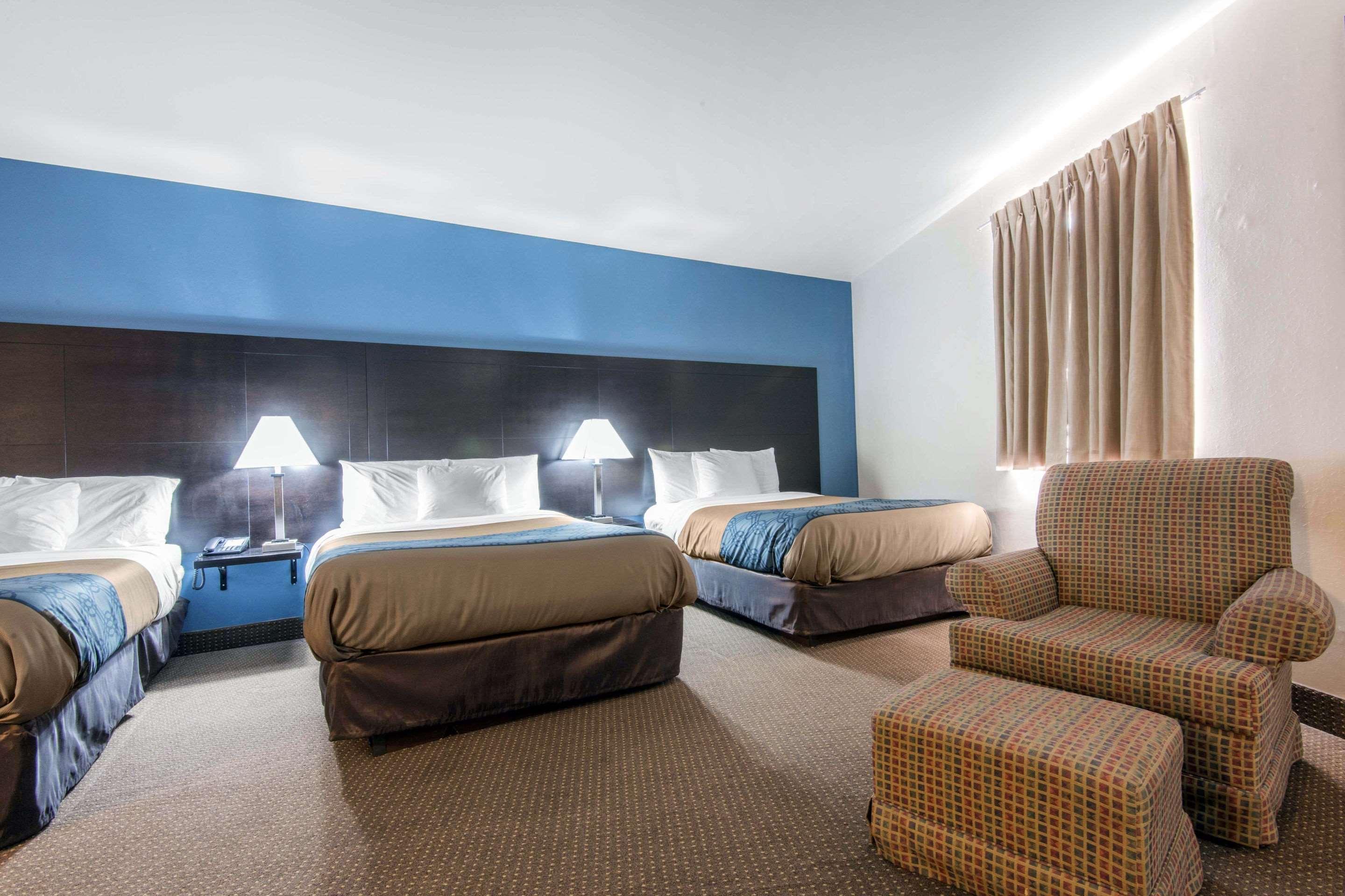 Econo Lodge — photo 5