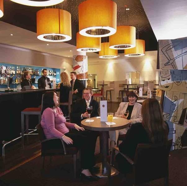 Novotel Edinburgh Centre — photo 3