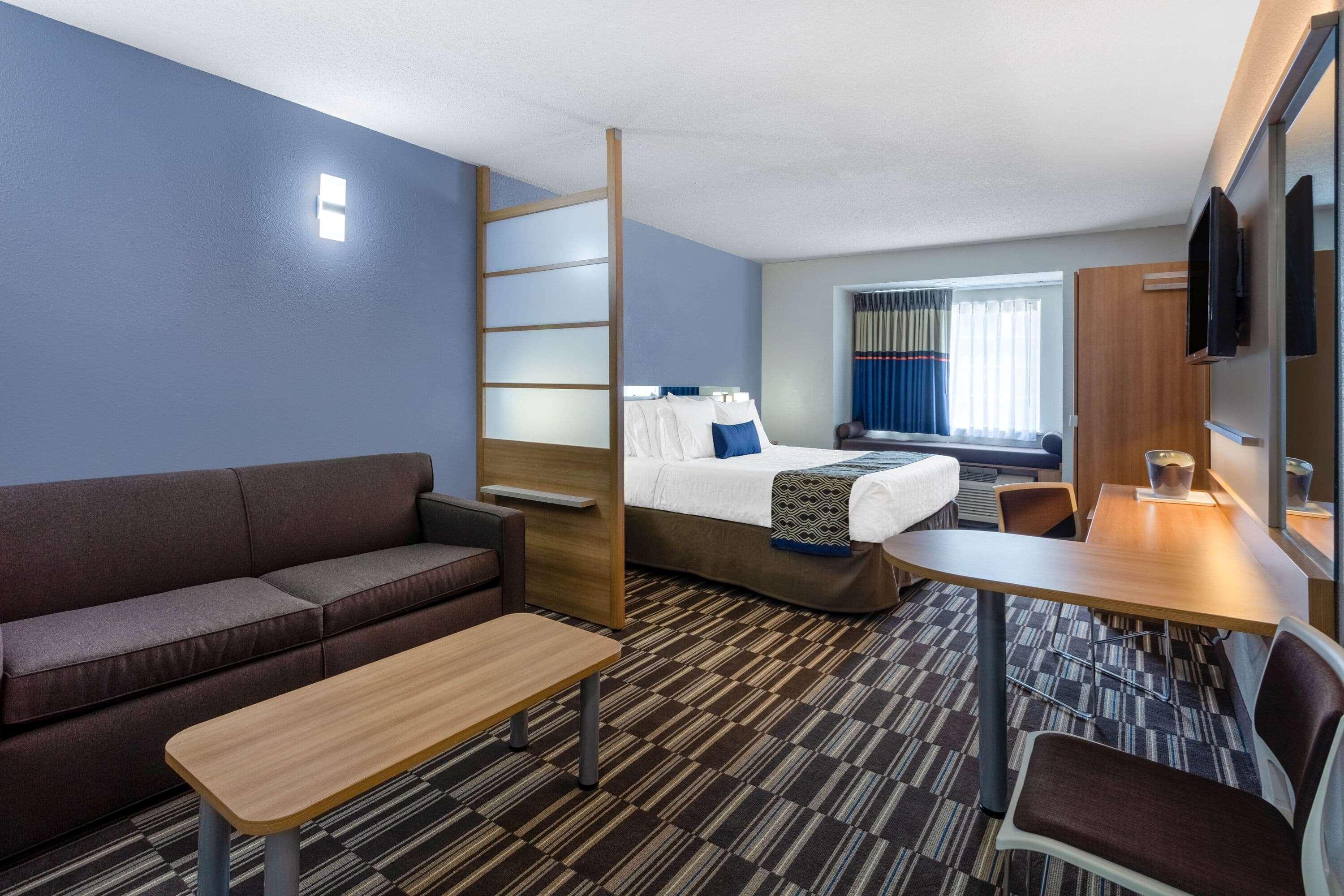 Microtel Inn & Suites by Wyndham Burlington — photo 5