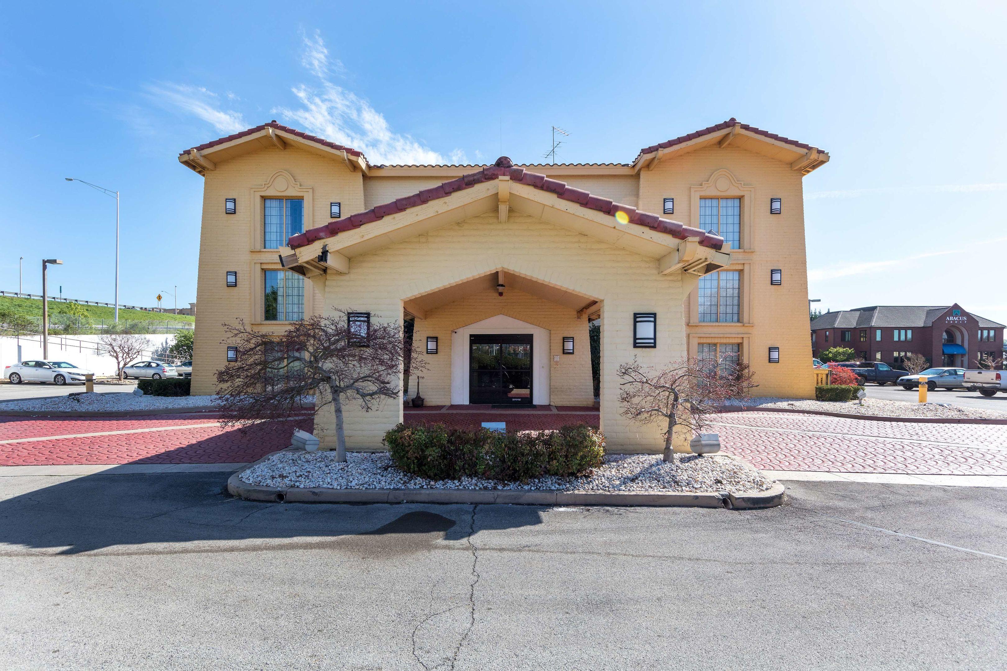 Motel 6 Knoxville TN — photo 4