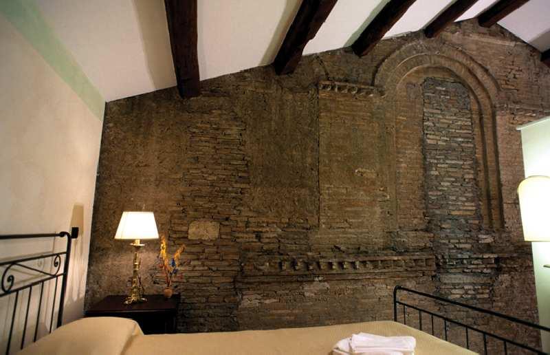 Domus Sessoriana — photo 4