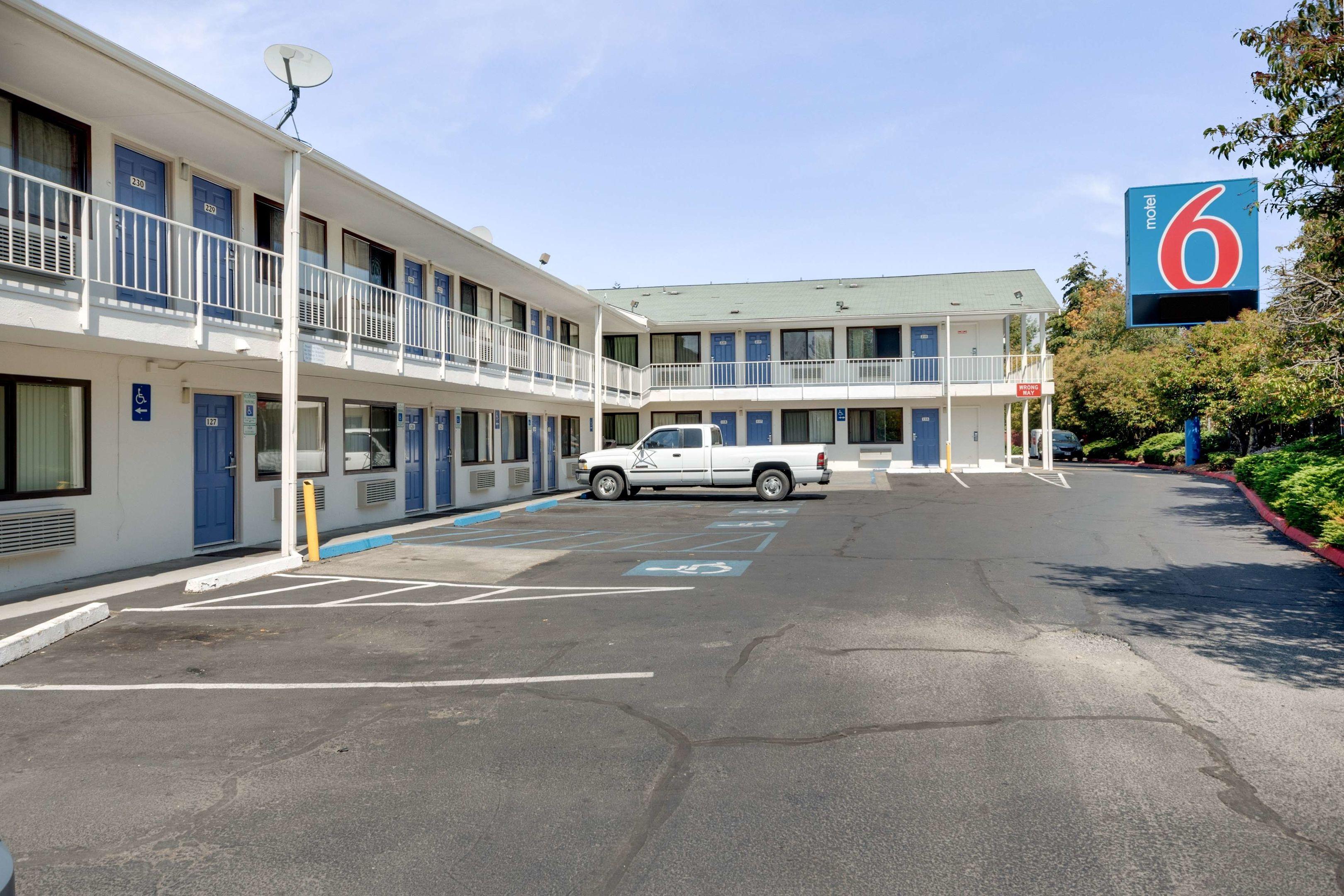Motel 6 Bellingham — photo 3