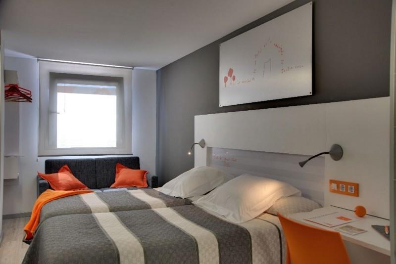 Bed4U Pamplona — photo 5