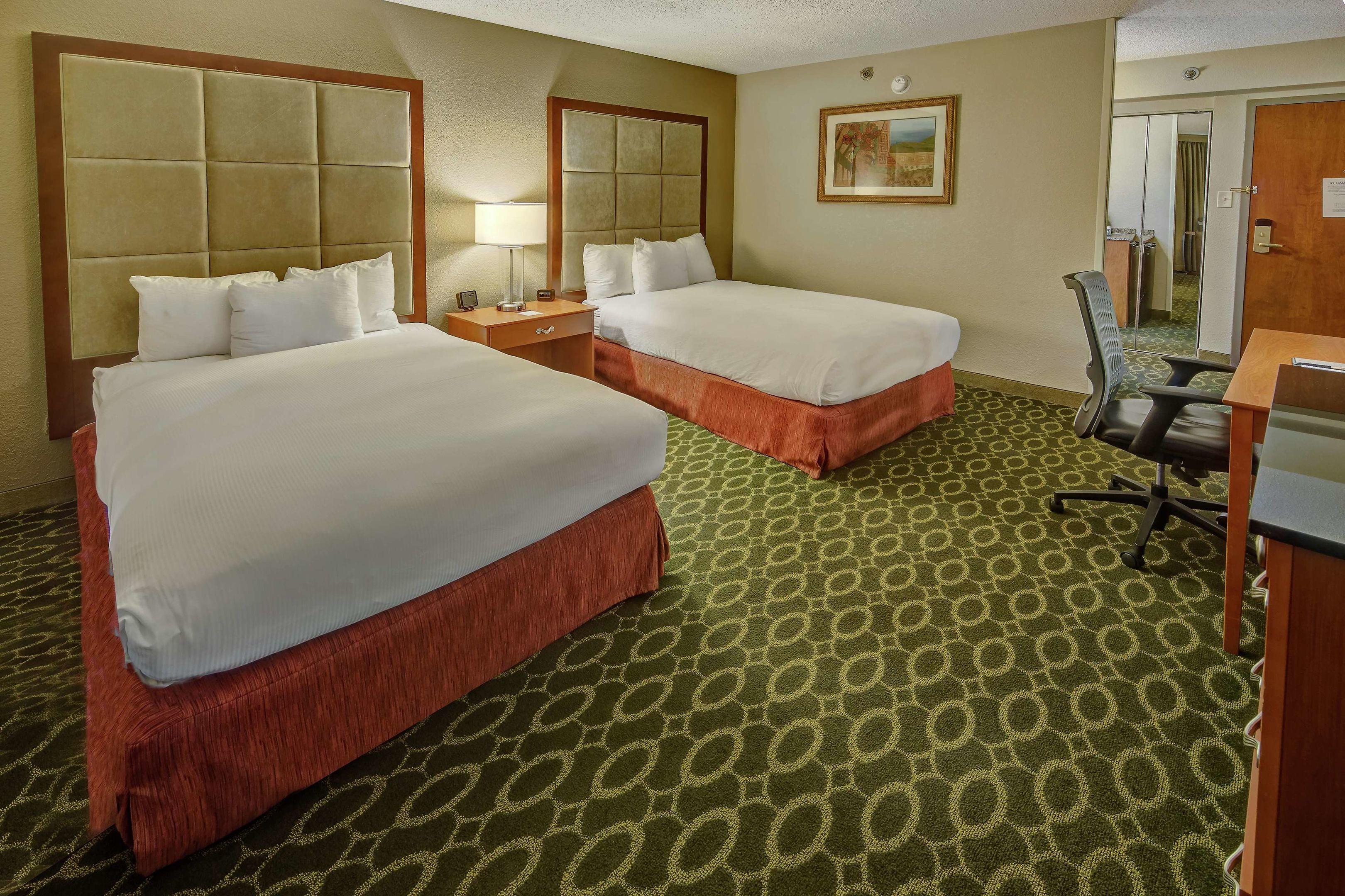DoubleTree by Hilton Hotel Memphis — photo 4