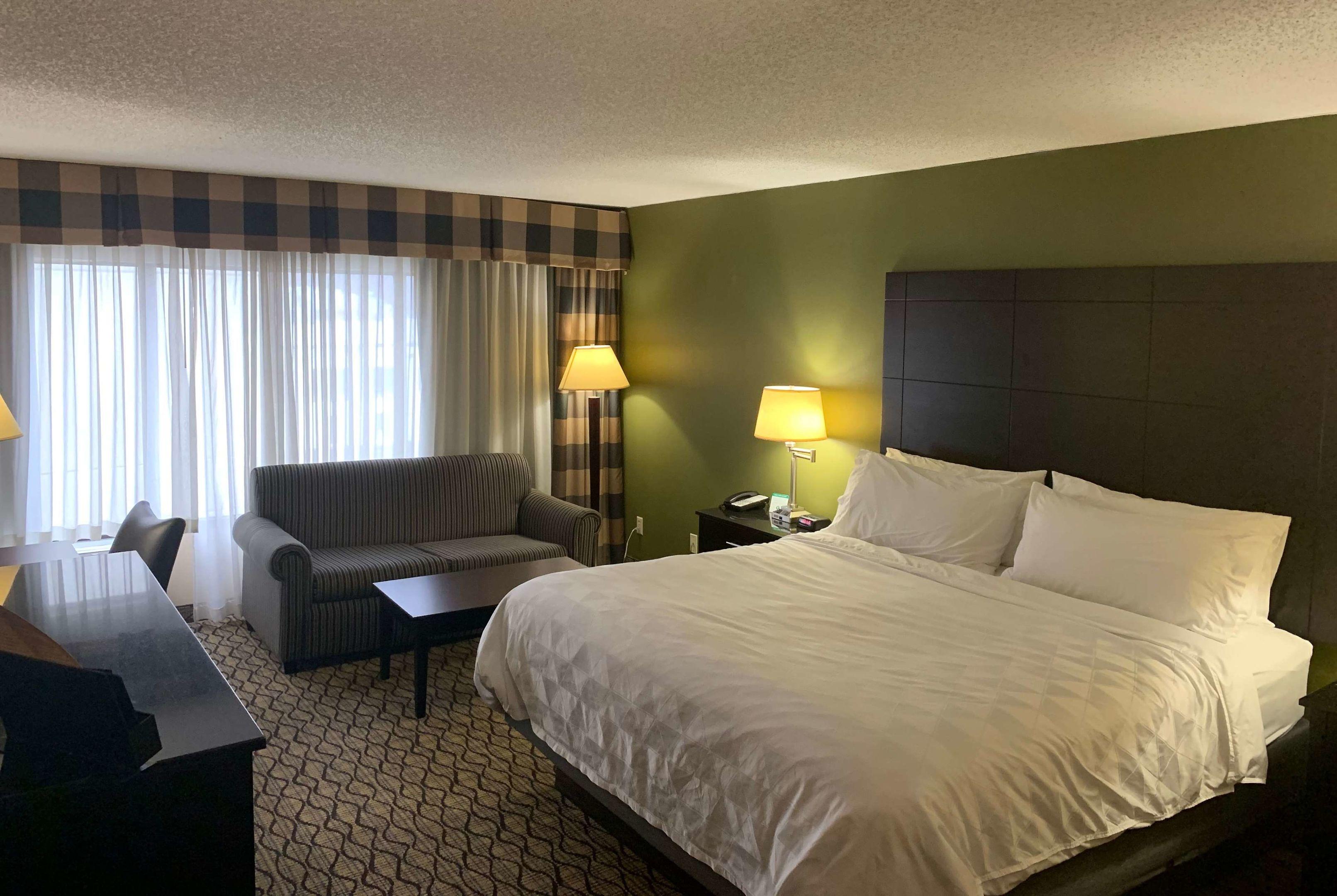 Ramada Plaza by Wyndham Totowa — photo 5