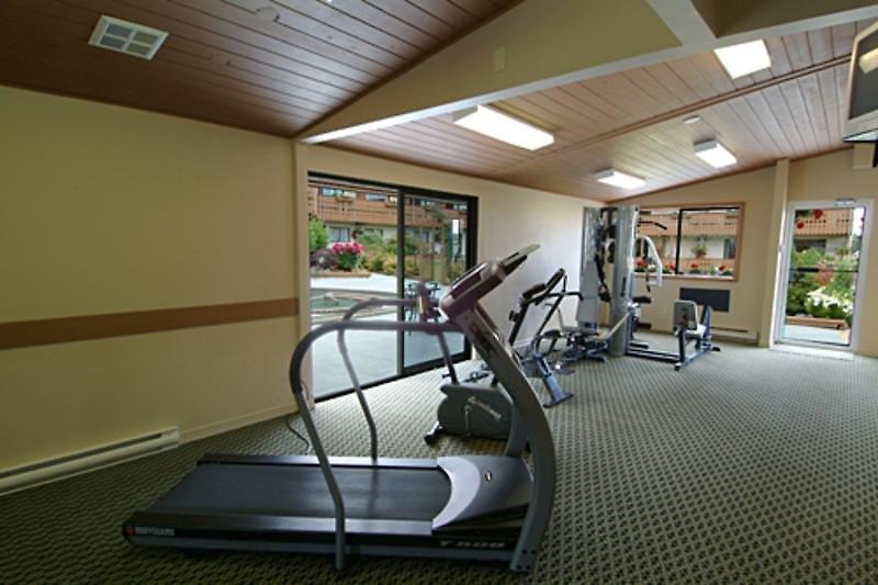 Ramada by Wyndham Campbell River — photo 3